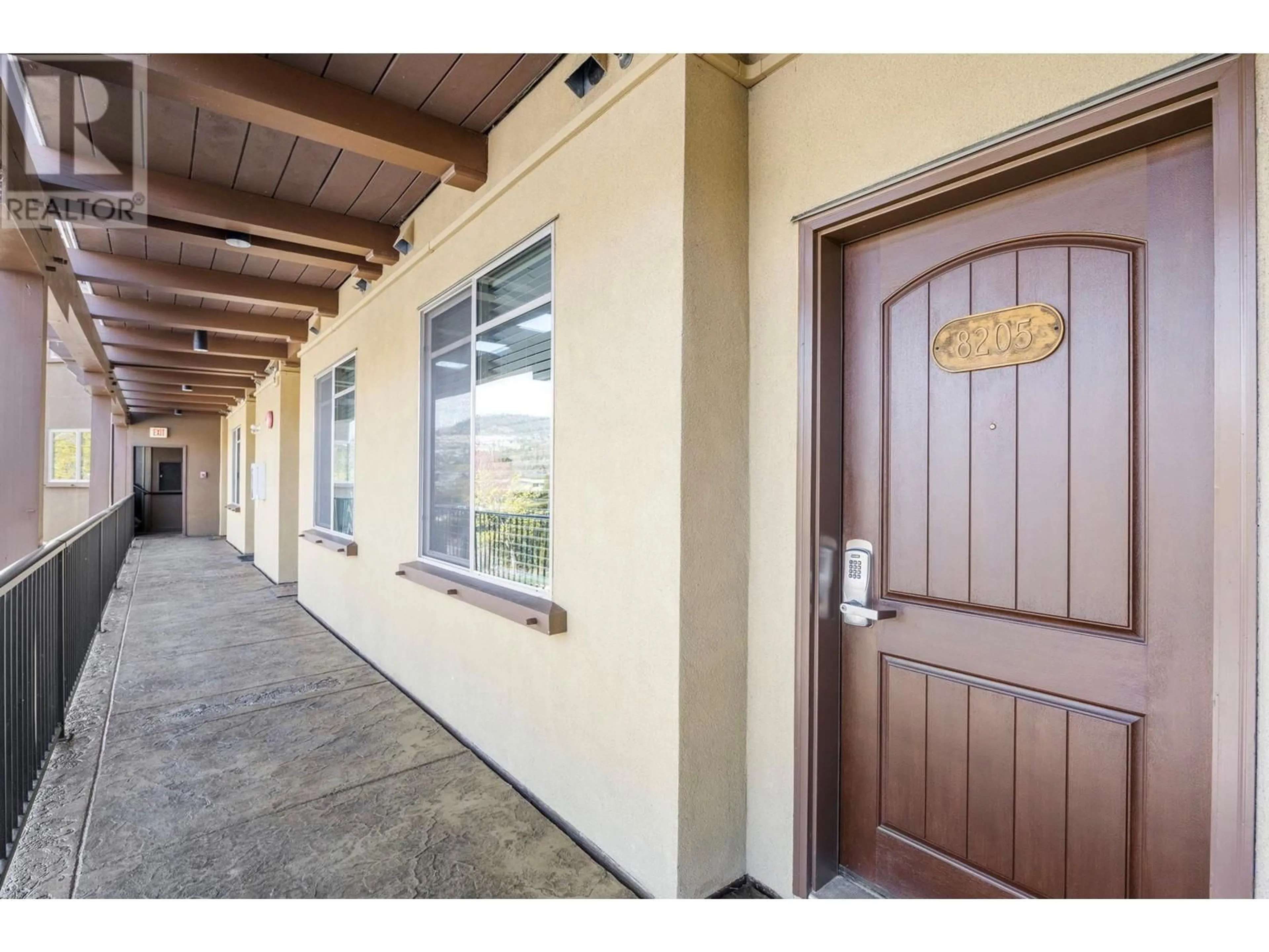 Indoor entryway for 8205 - 4028 PRITCHARD DRIVE, West Kelowna British Columbia V4T2N6