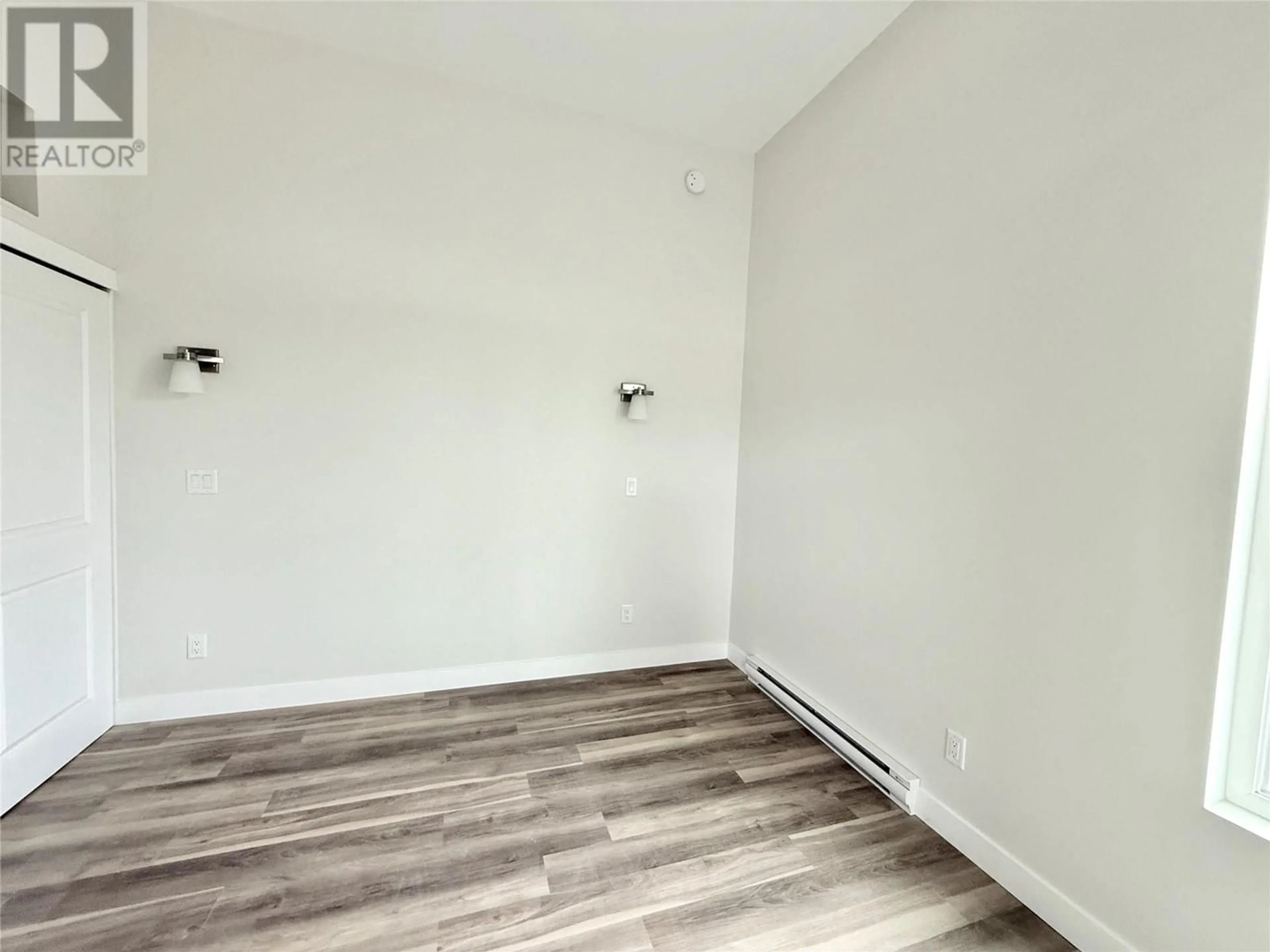 A pic of a room for 104 - 937 SPILLWAY ROAD, Oliver British Columbia V0H1T8