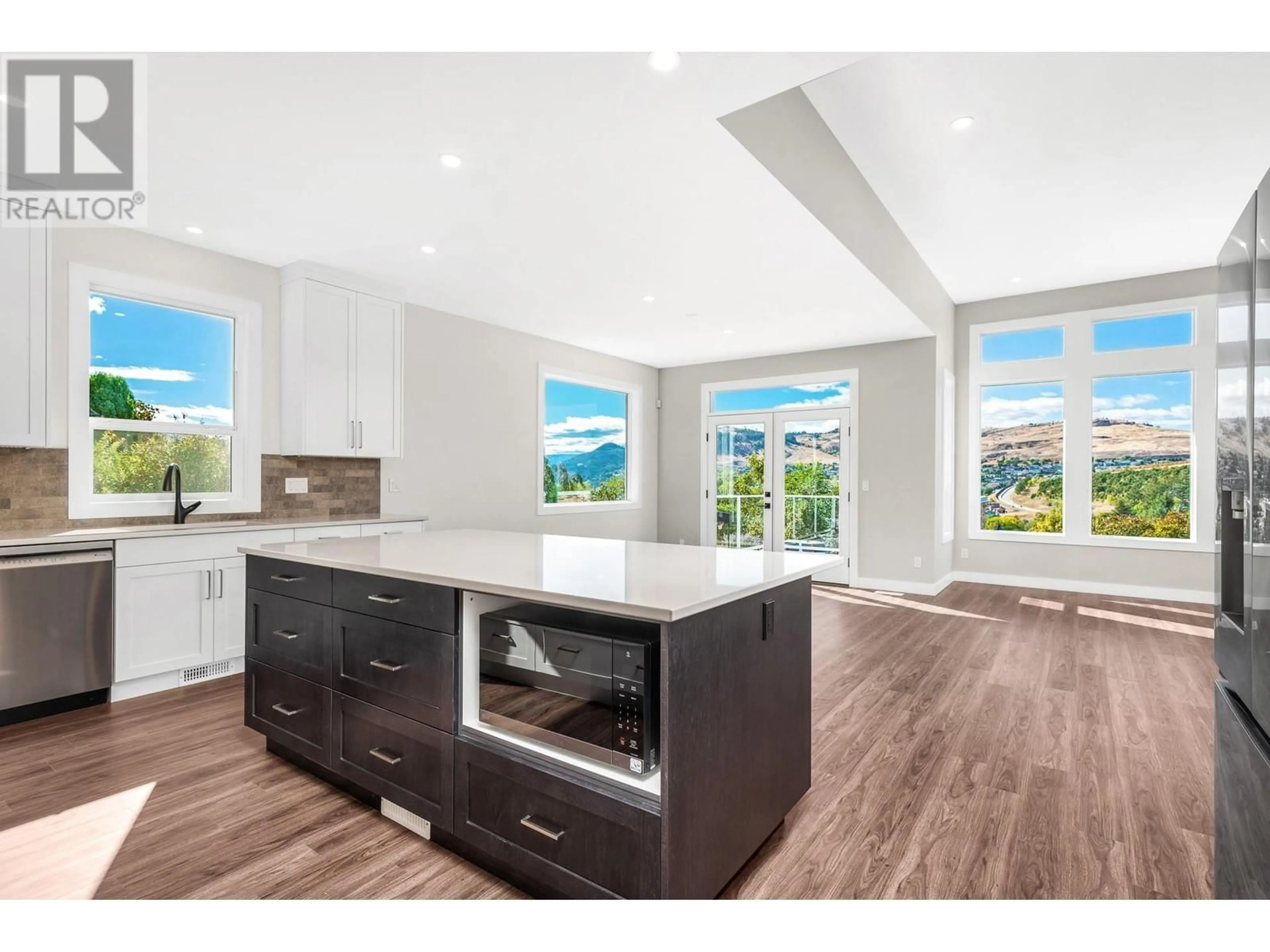 Open concept kitchen, unknown for 8909 CHERRY LANE, Coldstream British Columbia V1B1W1