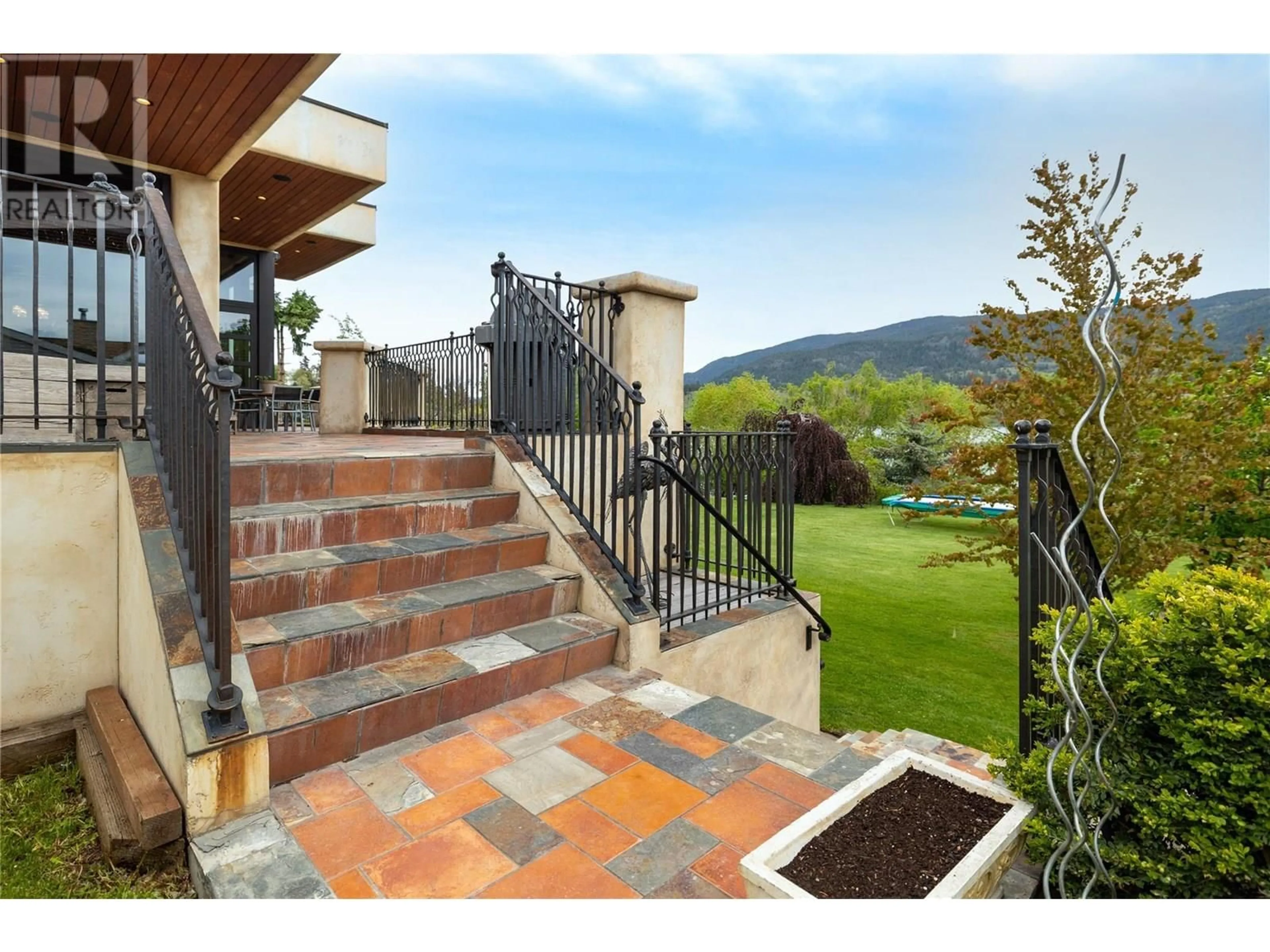 Unknown for 16191 BUTTERWORTH ROAD, Lake Country British Columbia V4V2E8