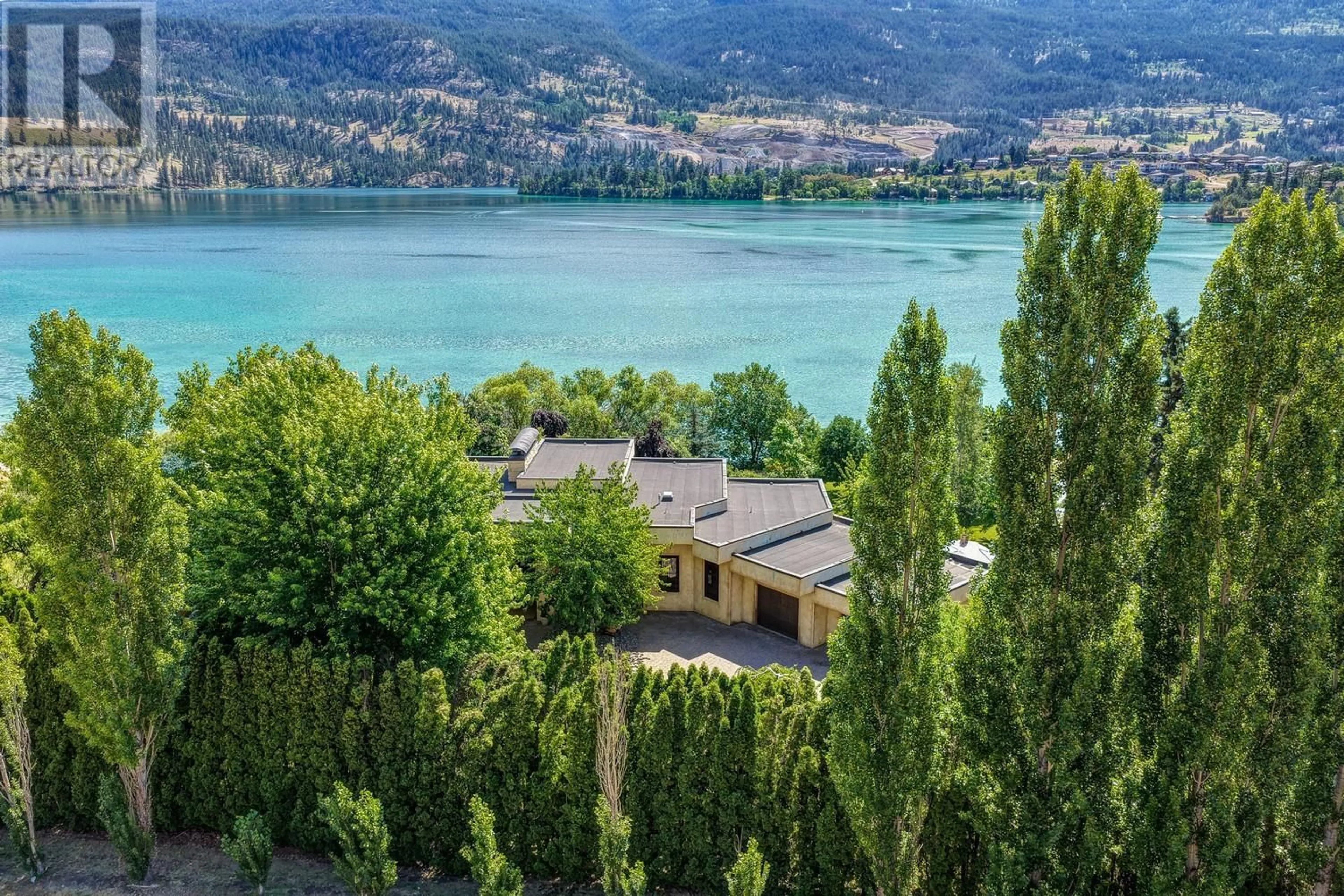 A pic from outside/outdoor area/front of a property/back of a property/a pic from drone, water/lake/river/ocean view for 16191 BUTTERWORTH ROAD, Lake Country British Columbia V4V2E8