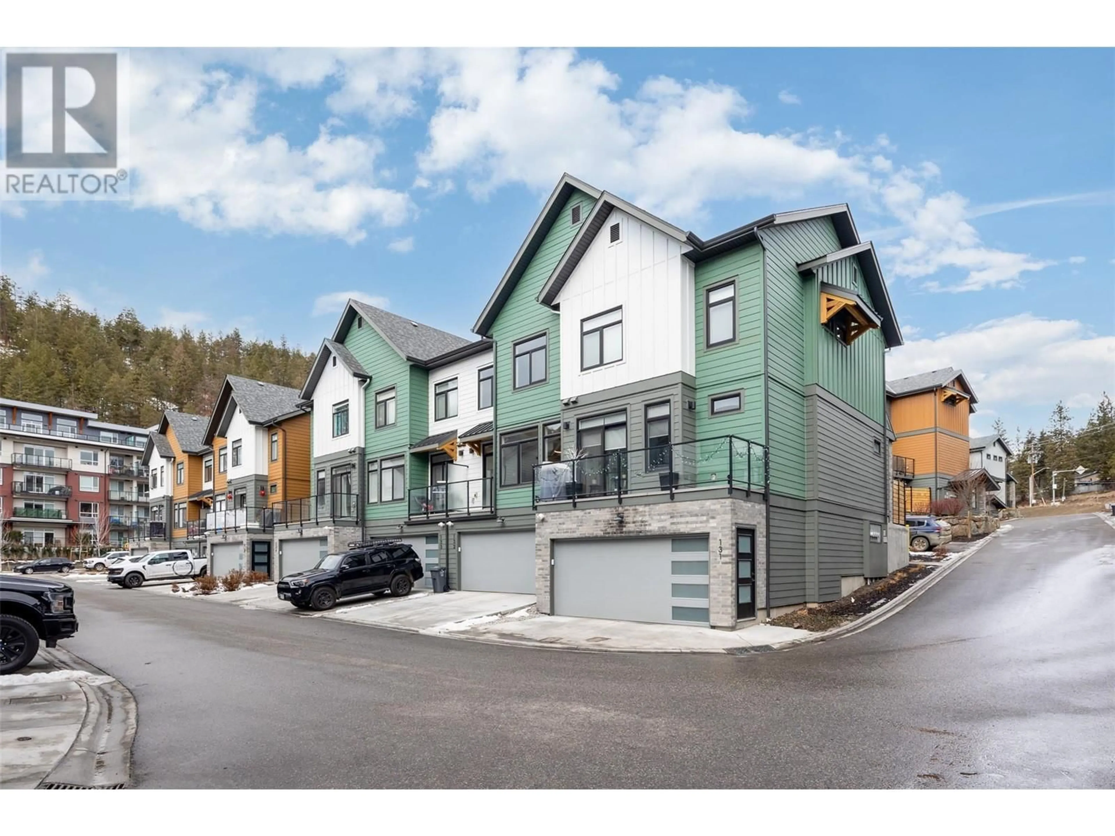 Unknown for 132 - 1435 CARA GLEN COURT, Kelowna British Columbia V1V0G1