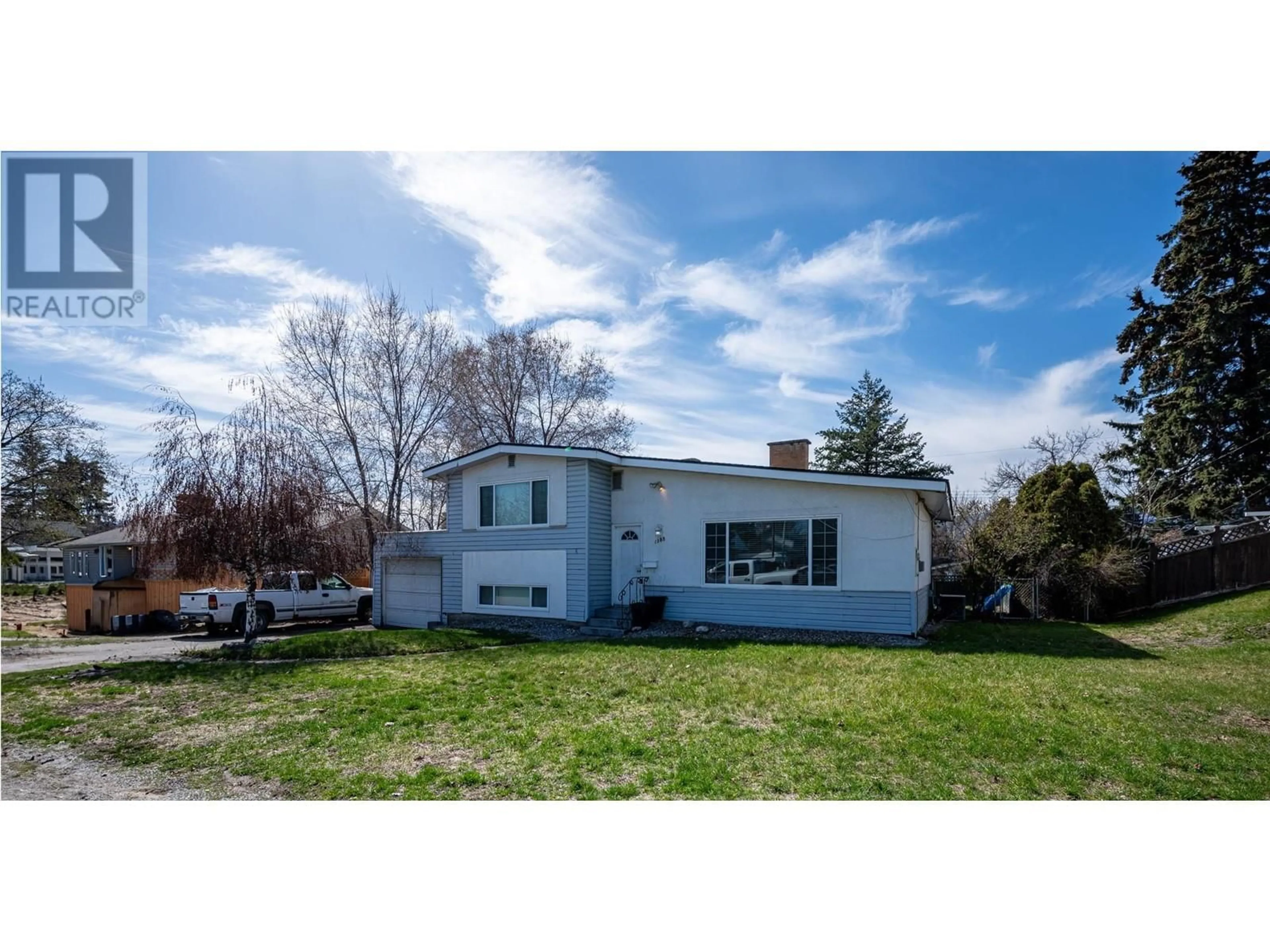 Unknown for 1388 CHERRY CRESCENT WEST, Kelowna British Columbia V1Y3X8