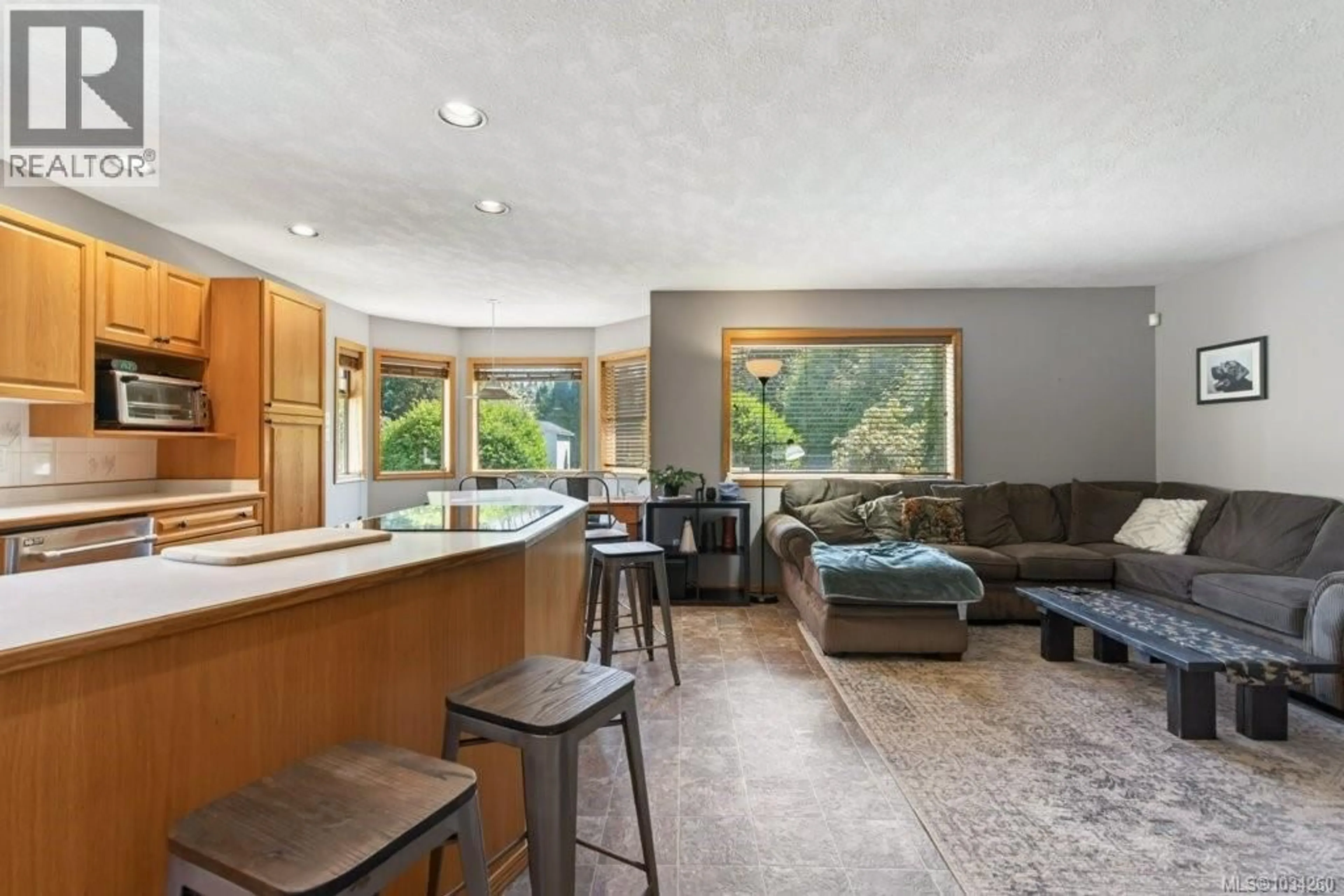 Open concept kitchen, unknown for 869 NICHOLLS ROAD, Campbell River British Columbia V9W3P7