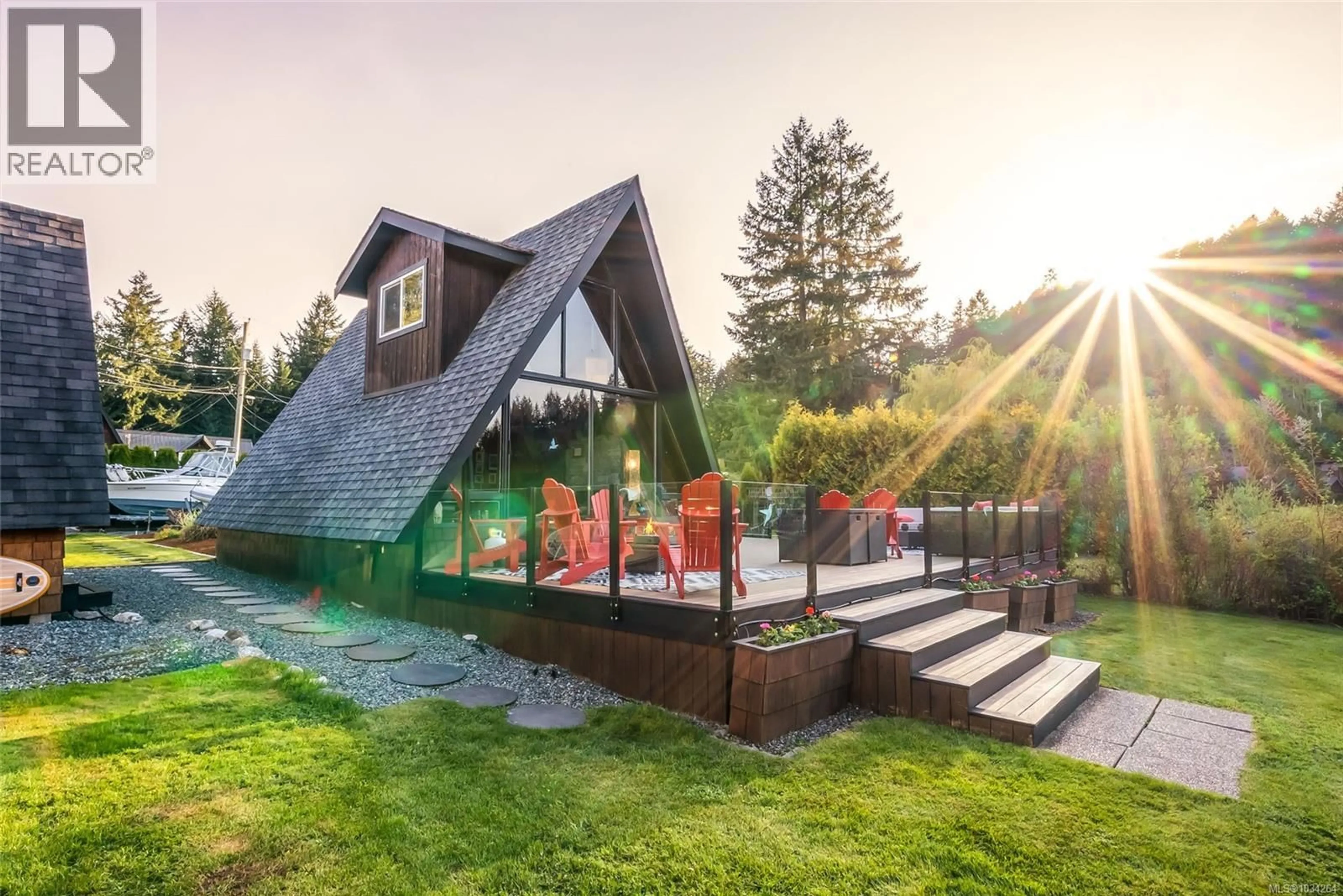 Patio, mountain view for 2144 ANGUS ROAD, Shawnigan Lake British Columbia V0R2W0
