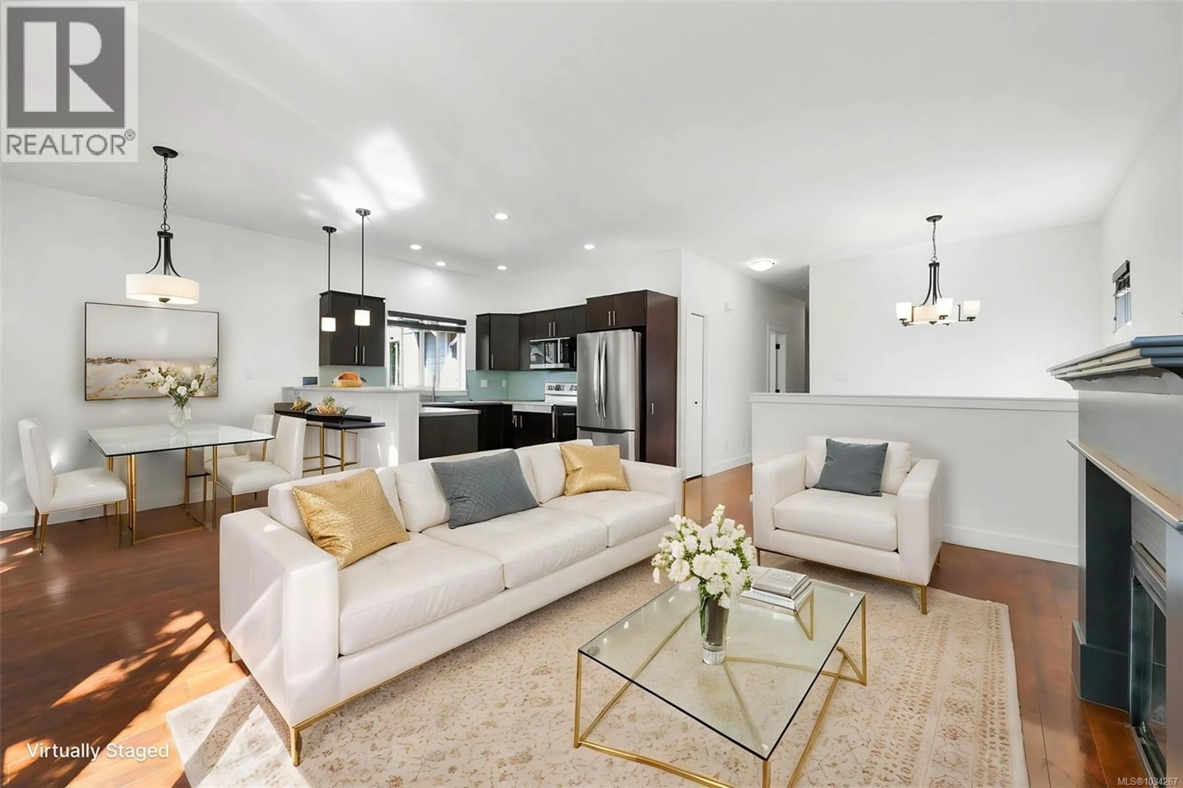 Living room with furniture, unknown for 1191 PARKDALE CREEK GARDENS, Langford British Columbia V9B4G9