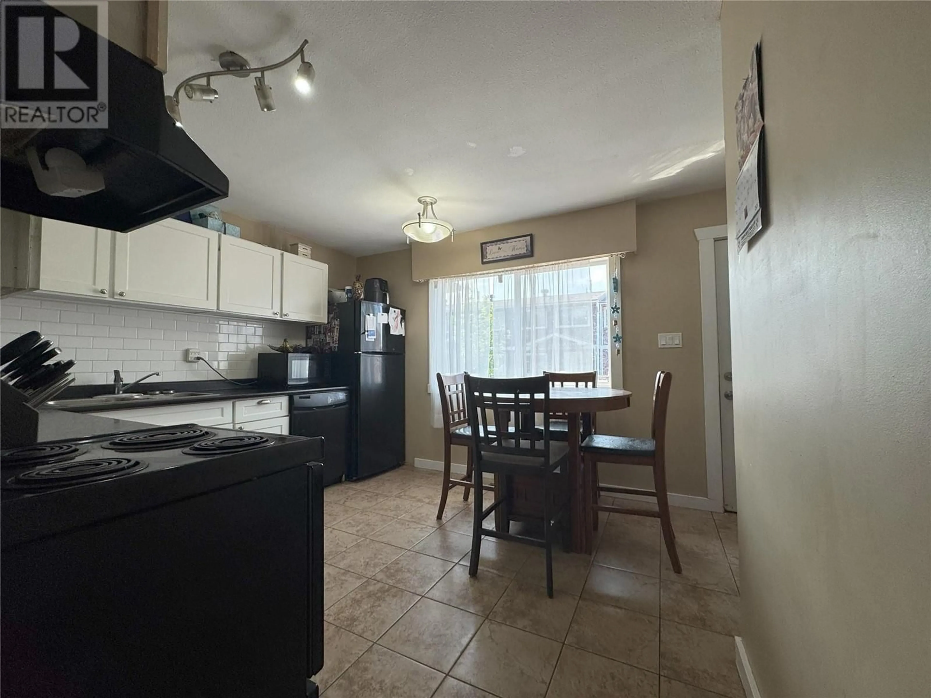 Standard kitchen, unknown for 229 - 1716 WILLOWBROOK CRESCENT, Dawson Creek British Columbia V1G2P9