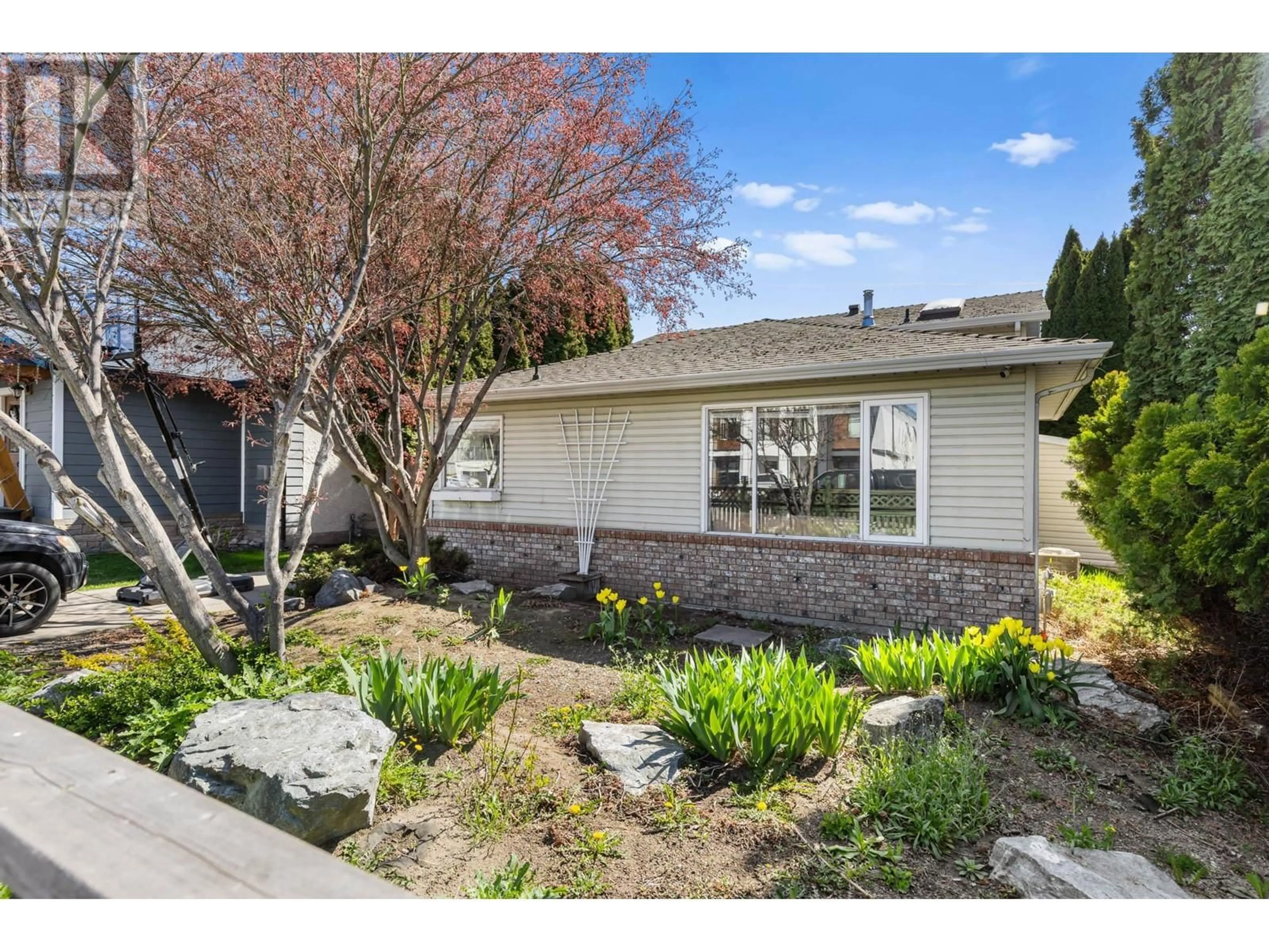 Unknown for 799 MORRISON AVENUE, Kelowna British Columbia V1Y5E6