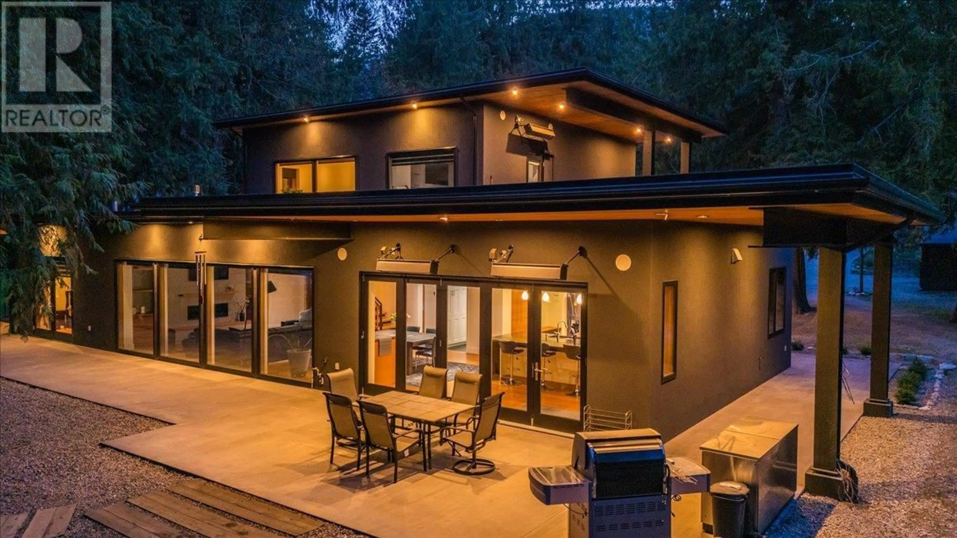 Patio, unknown for 2836 LOWER SIX MILE ROAD, Nelson British Columbia V1L6L6