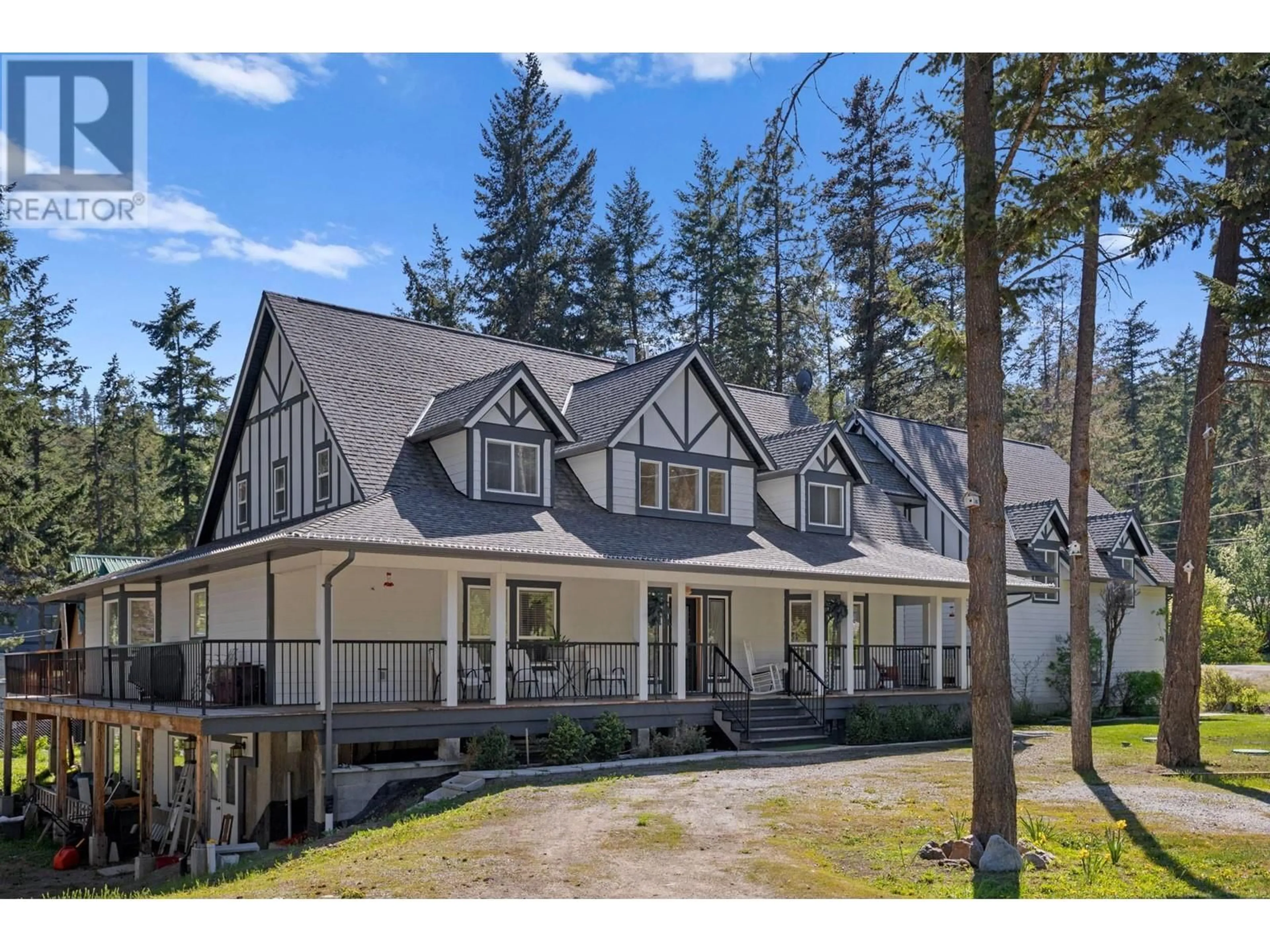 Home with vinyl exterior material, mountain view for 7991 ALPINE ROAD, Kelowna British Columbia V1Z3V8