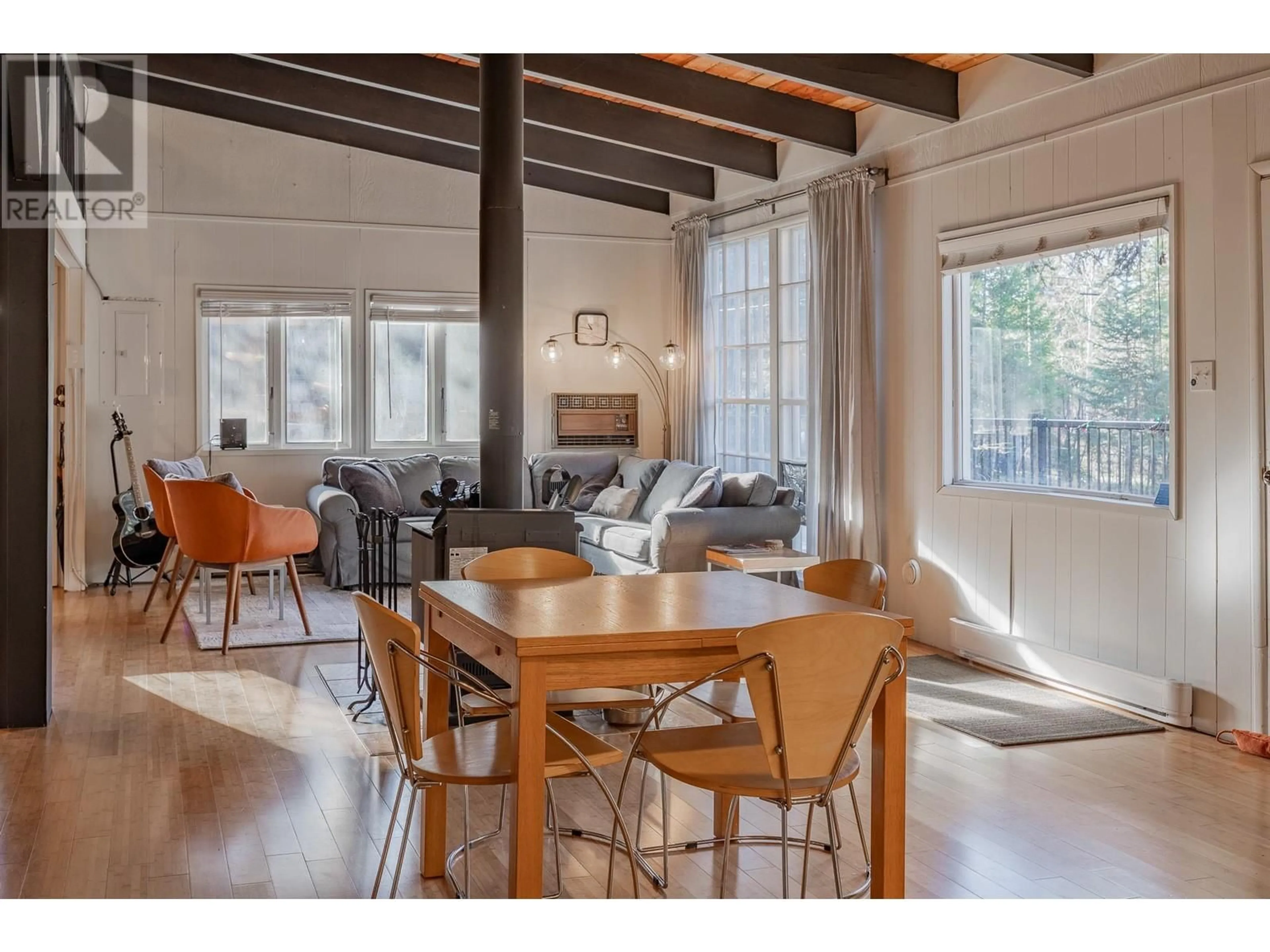 Unknown for 4736 COPPER CRESCENT, Windermere British Columbia V0B2L2