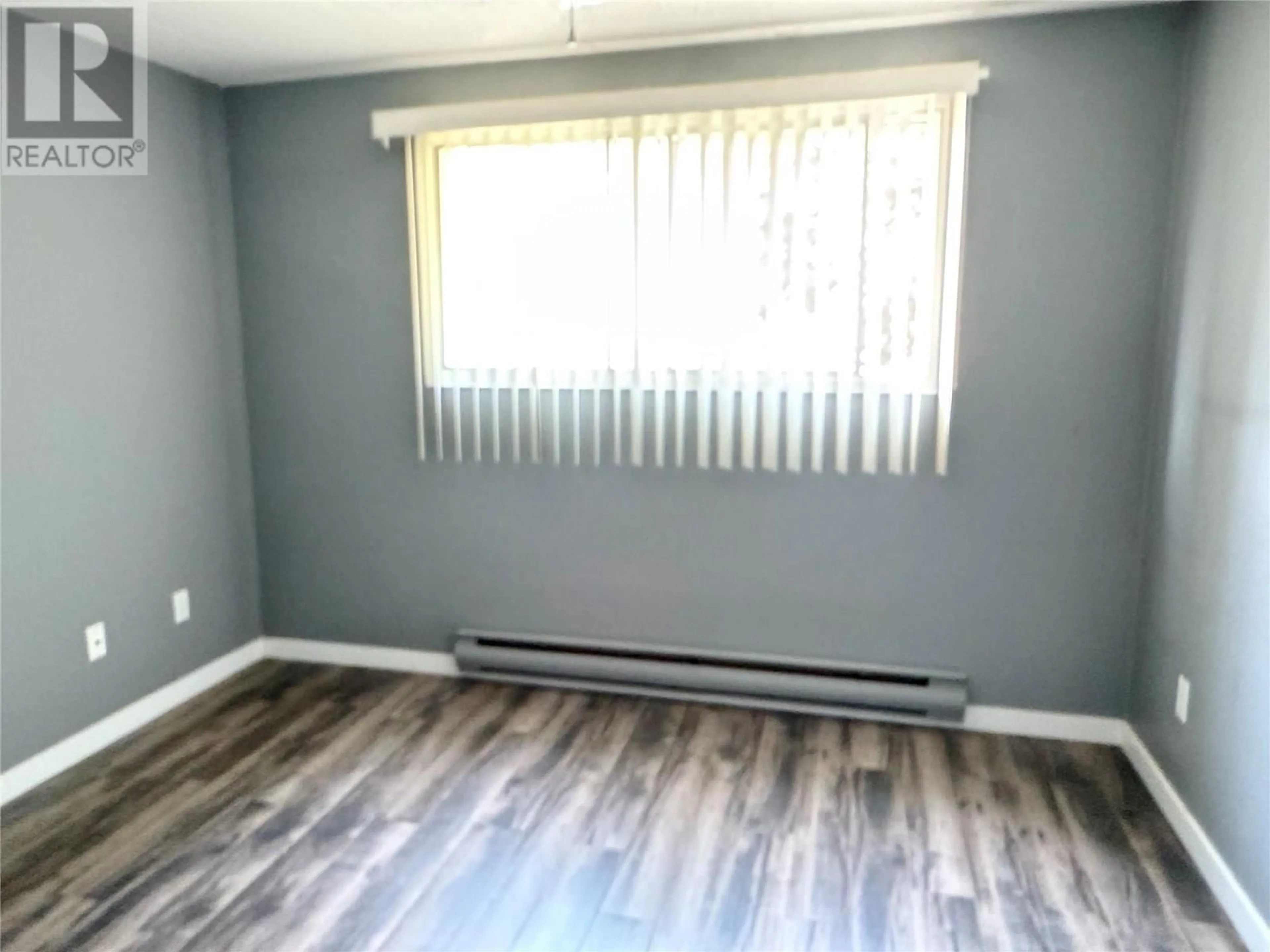 A pic of a room for 311 - 1410 PENTICTON AVENUE, Penticton British Columbia V2A2N5
