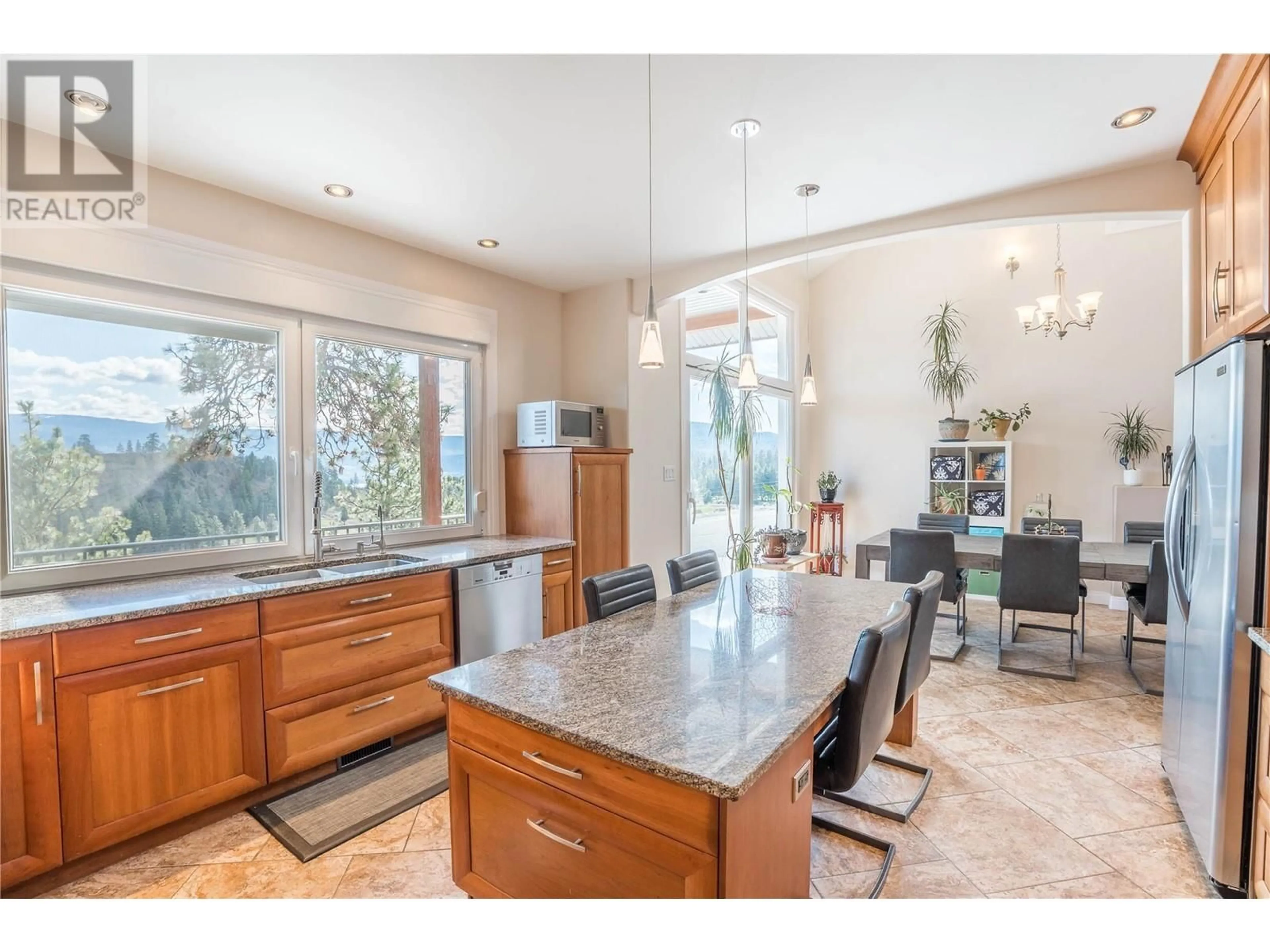 Open concept kitchen, ceramic/tile floor for 6220 SIMPSON ROAD, Summerland British Columbia V0H1Z2