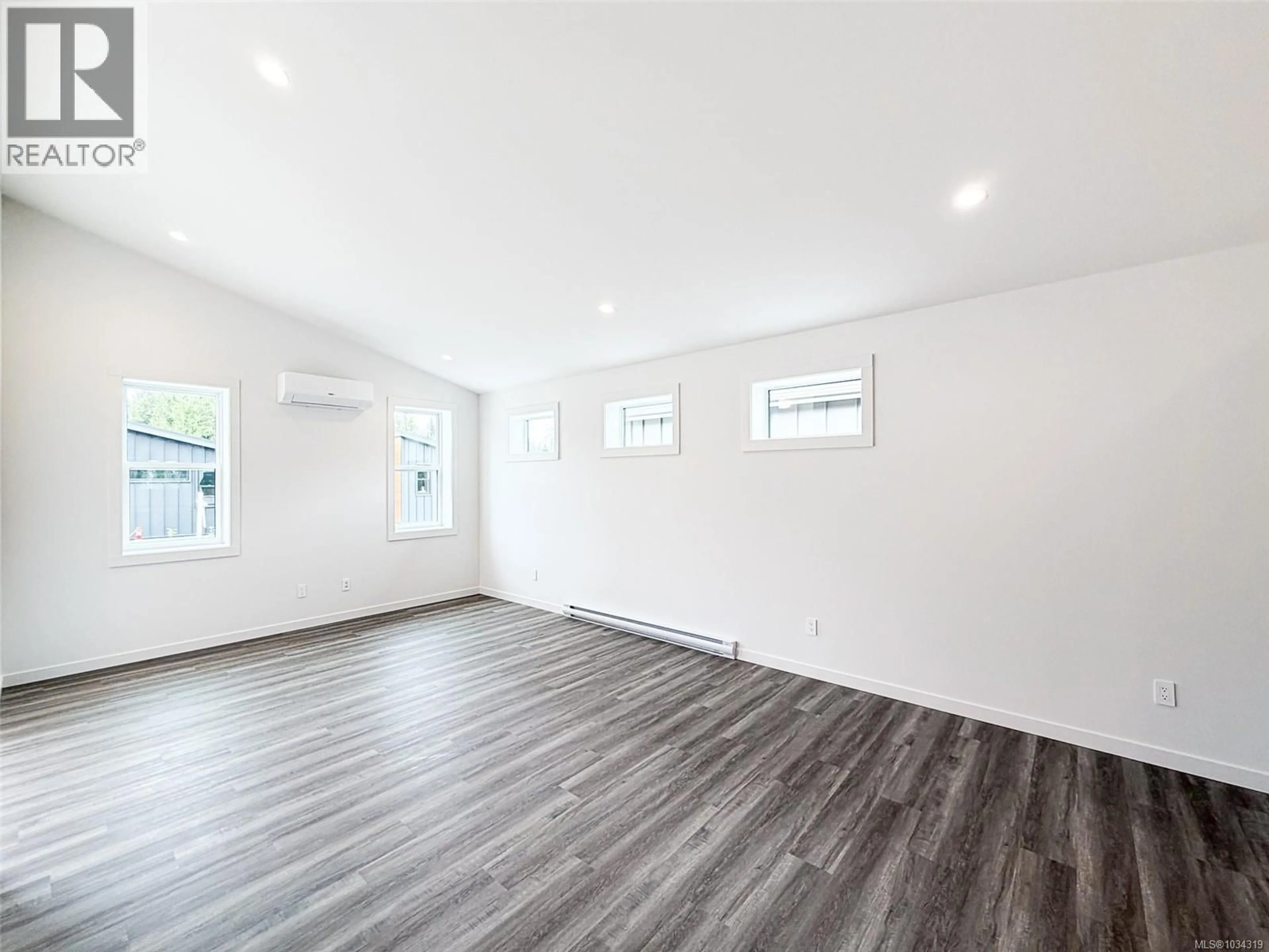 A pic of a room for 34 - 3025 ROYSTON ROAD, Cumberland British Columbia V0R1S0