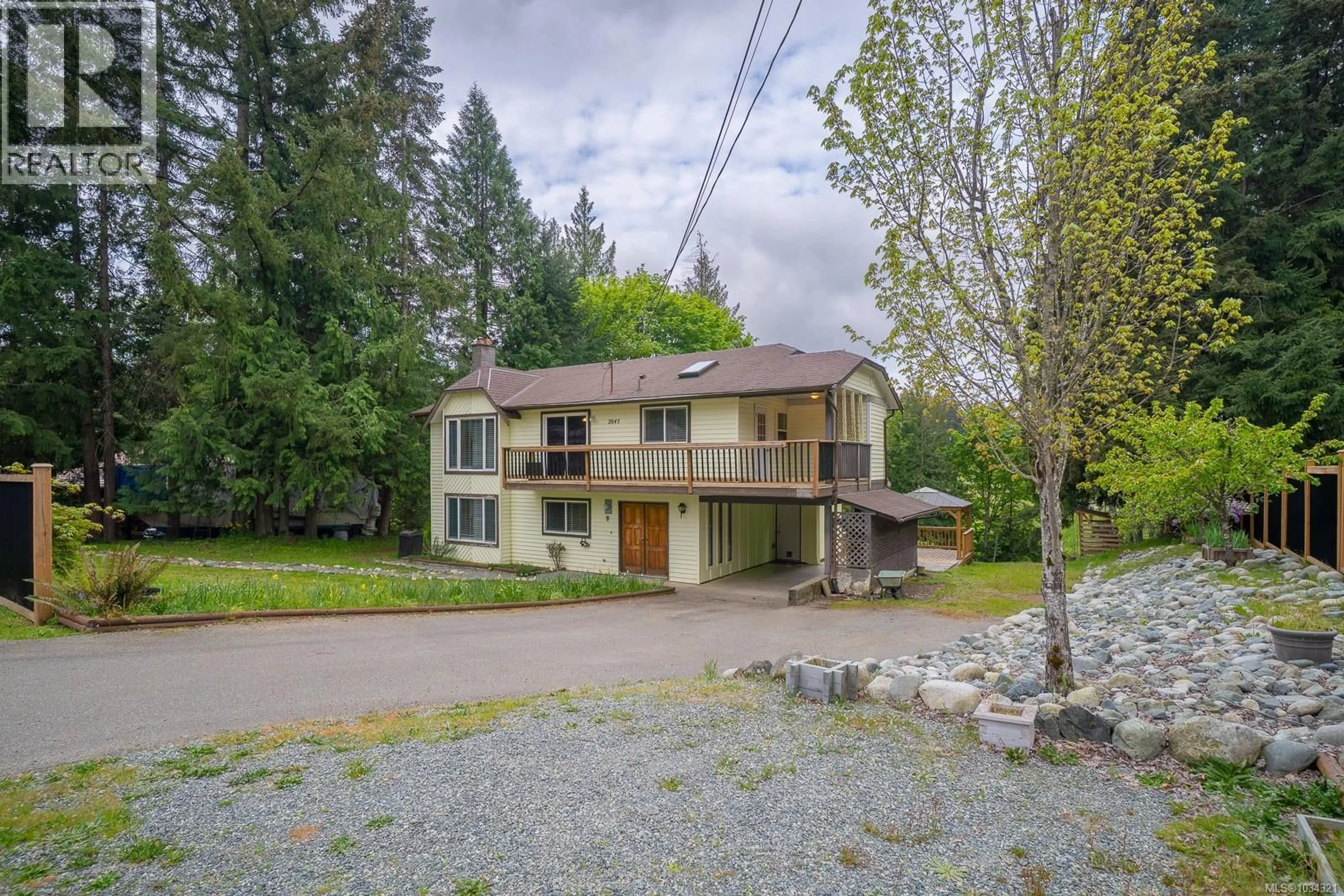 A pic from outside/outdoor area/front of a property/back of a property/a pic from drone, street for 2045 FURN ROAD, Nanaimo British Columbia V9X1J4