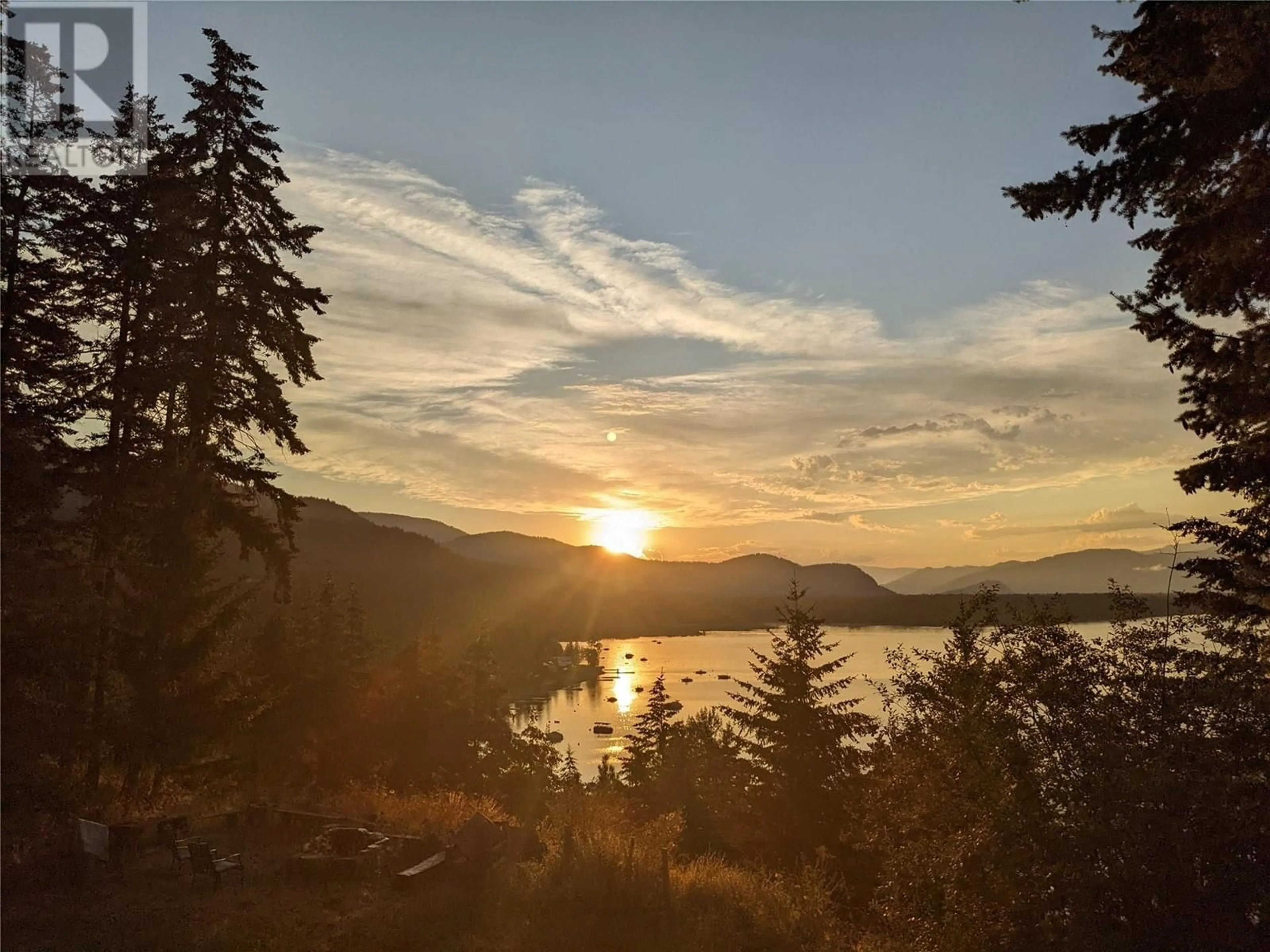 Blurry image for 1278 DEMSTER ROAD, Lee Creek British Columbia V0E1M4