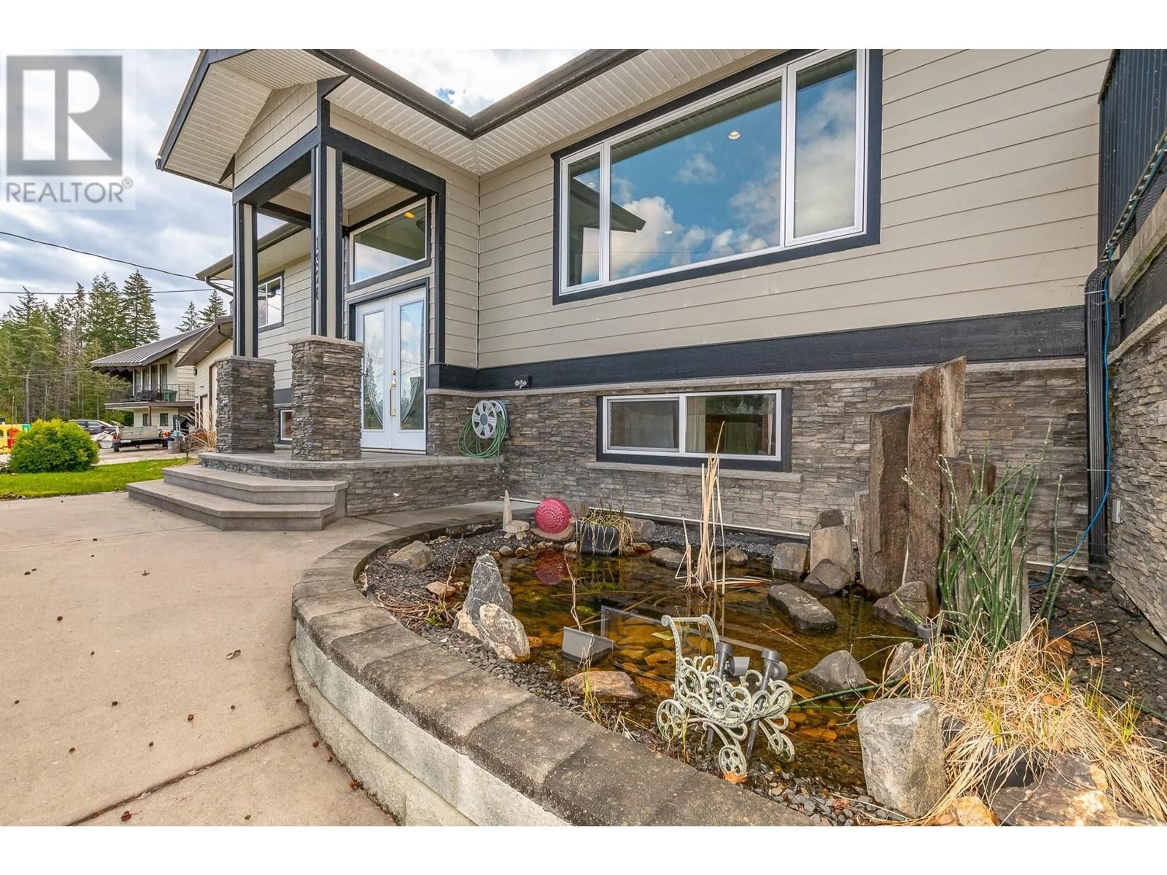 Unknown for 1326 CORRIANO ROAD, Sorrento British Columbia V0E2W0