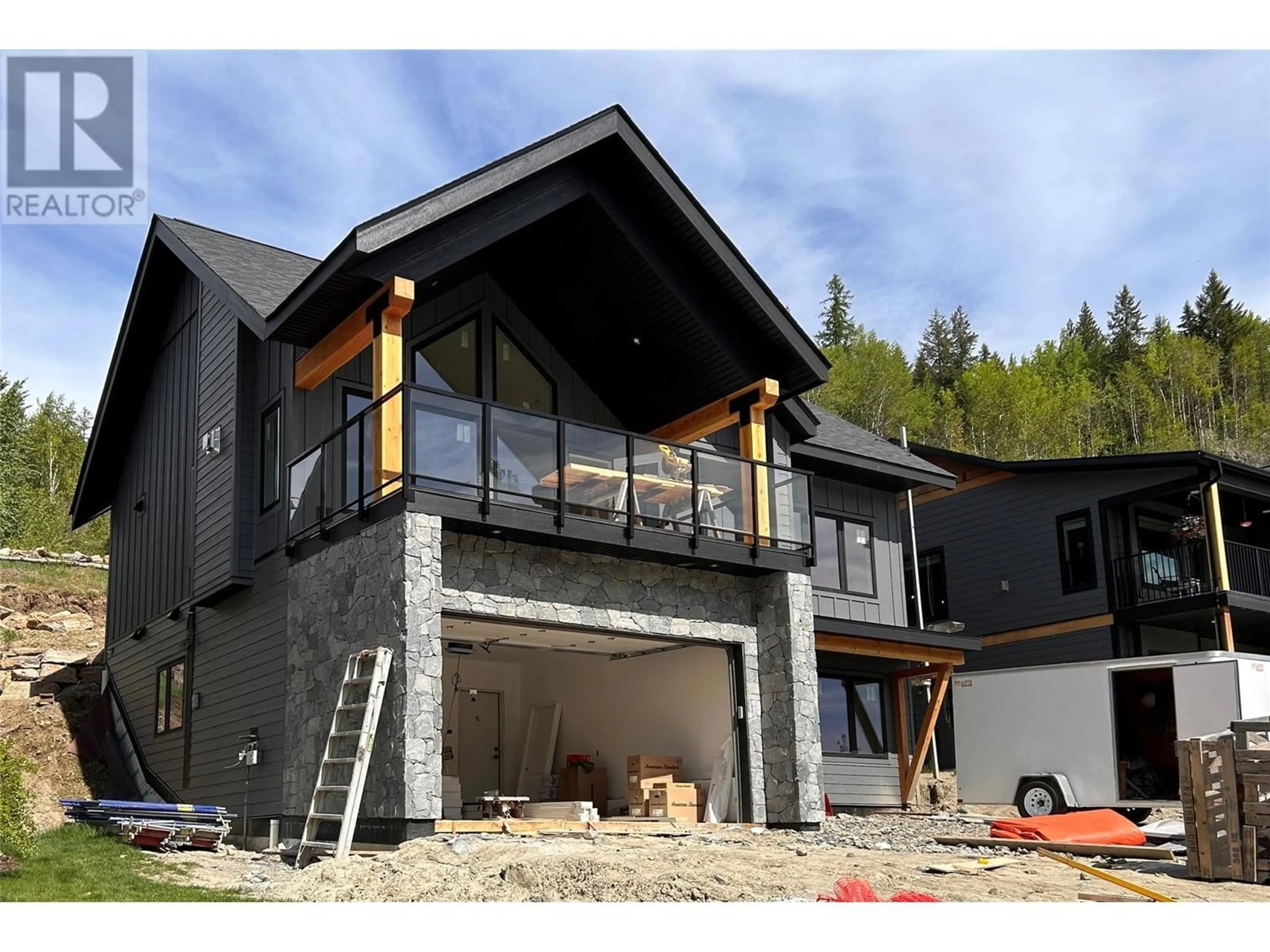 Home with vinyl exterior material, building for 798 WHITE TAIL DRIVE, Rossland British Columbia V0G1Y0