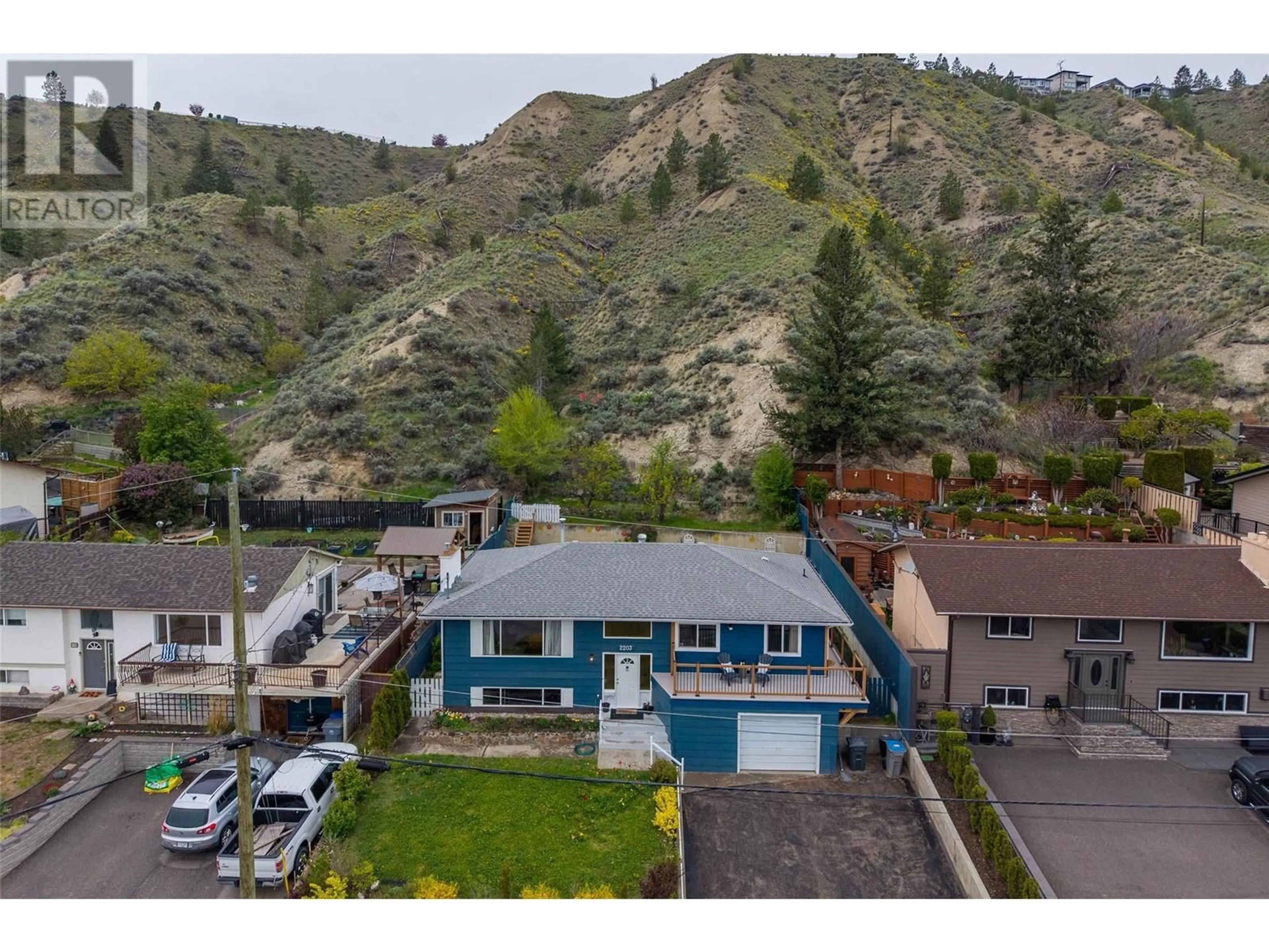A pic from outside/outdoor area/front of a property/back of a property/a pic from drone, mountain view for 2203 GRASSLANDS BOULEVARD, Kamloops British Columbia V2B6E4
