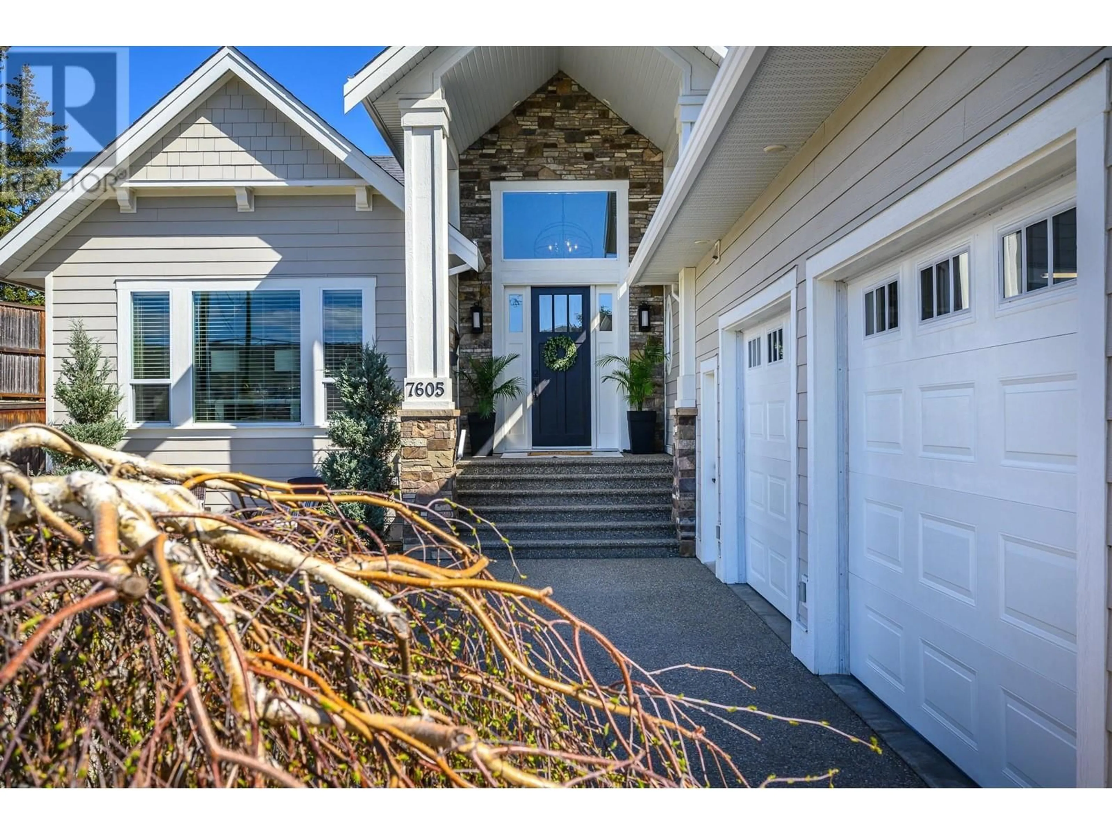 Indoor entryway for 7605 KIDSTON ROAD, Coldstream British Columbia V1B1S1