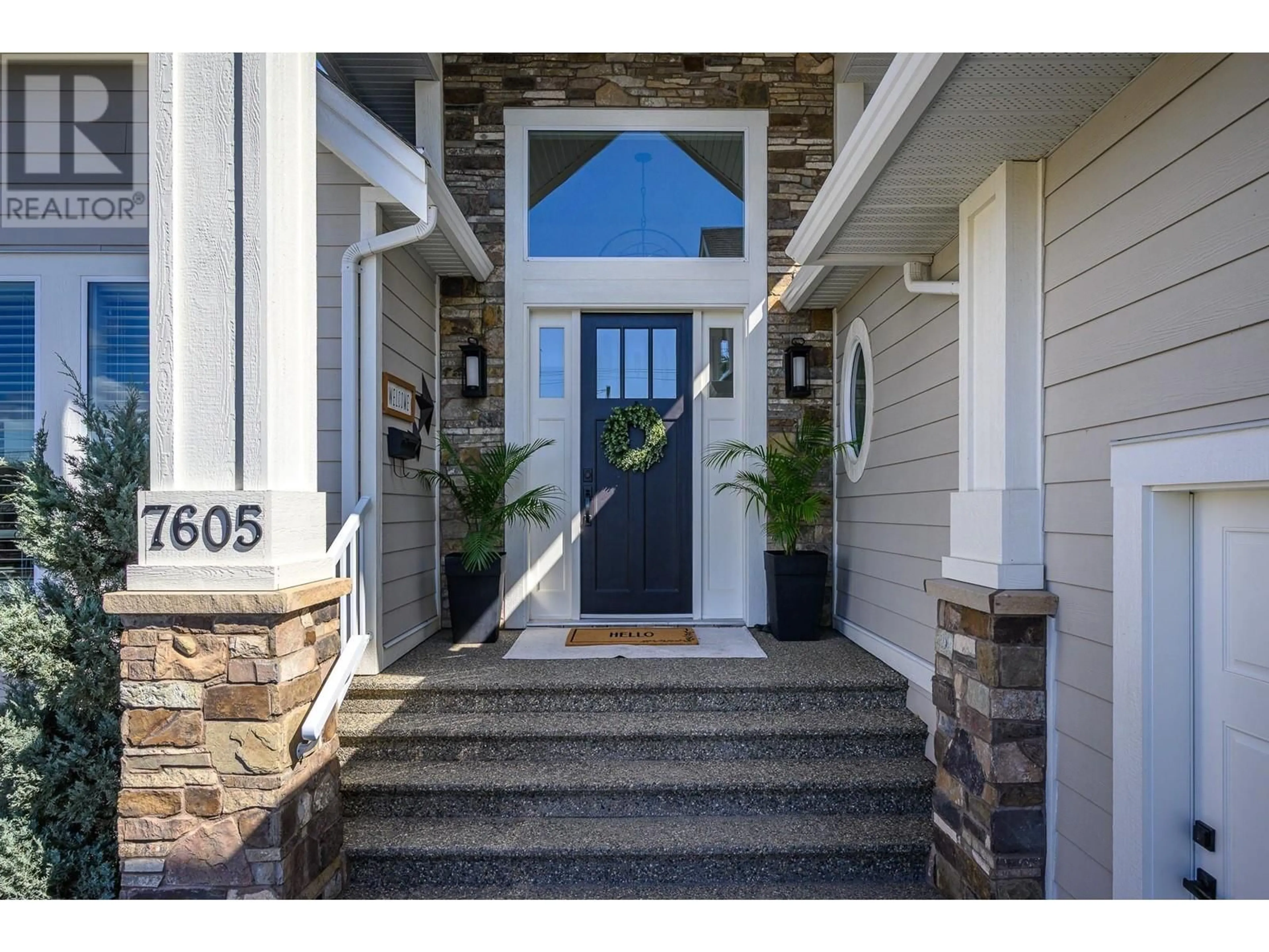 Indoor entryway for 7605 KIDSTON ROAD, Coldstream British Columbia V1B1S1