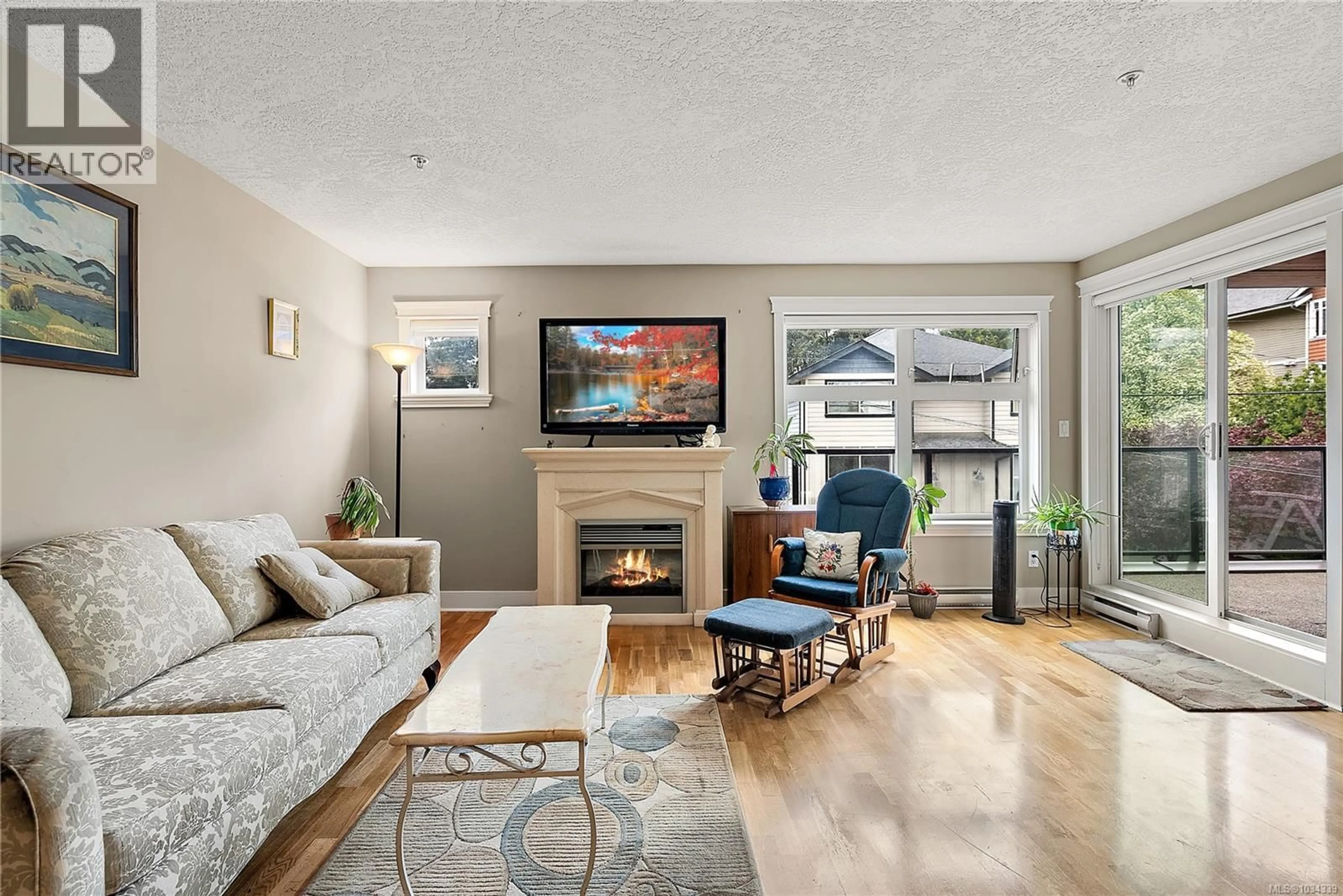Living room with furniture, unknown for 202 - 2717 PEATT ROAD, Langford British Columbia V9B3V2