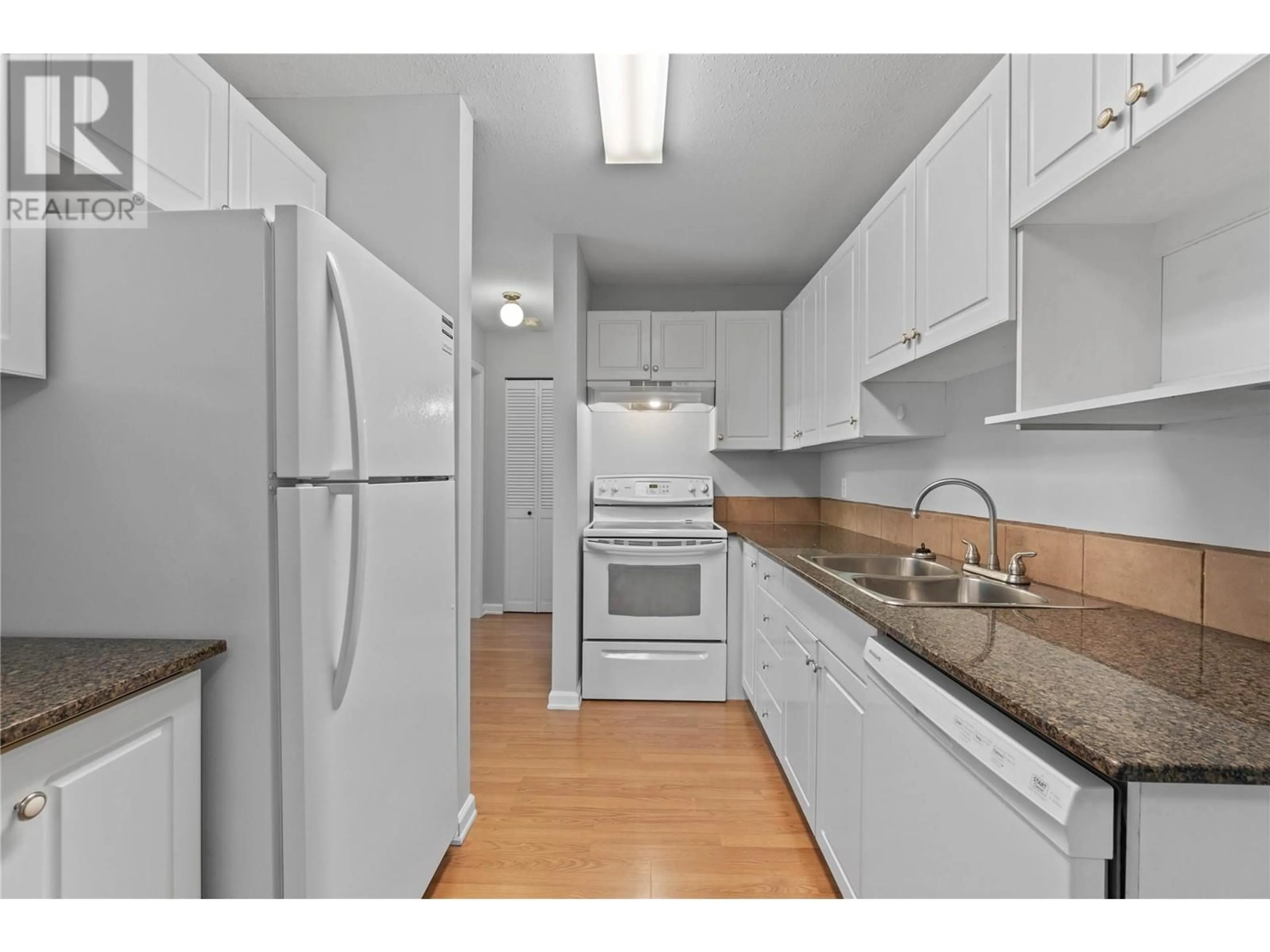 Standard kitchen, unknown for 207 - 505 BROWNE ROAD, Vernon British Columbia V1T7M2