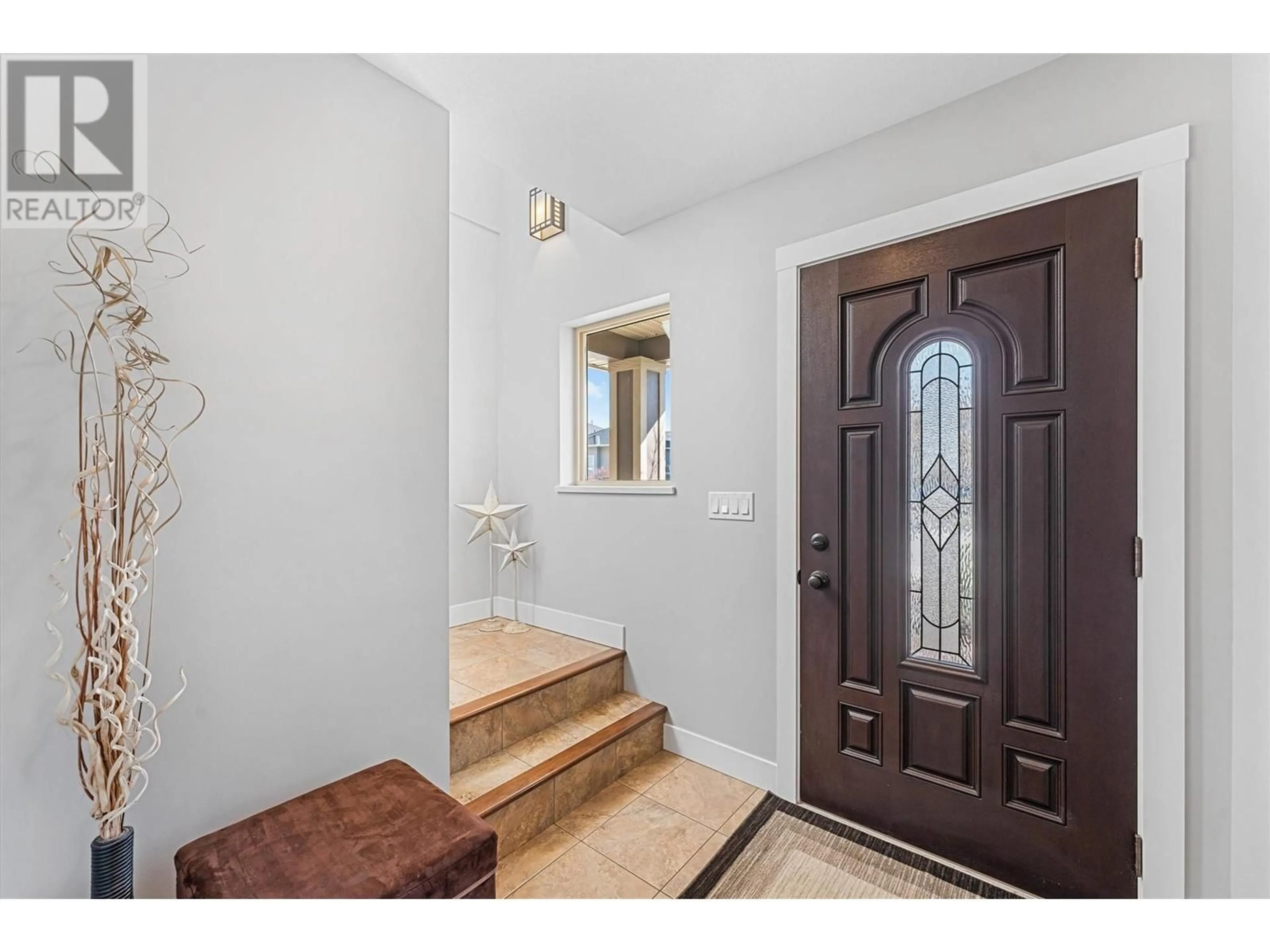 Indoor entryway for 13234 APEX CRESCENT, Lake Country British Columbia V4V2W1