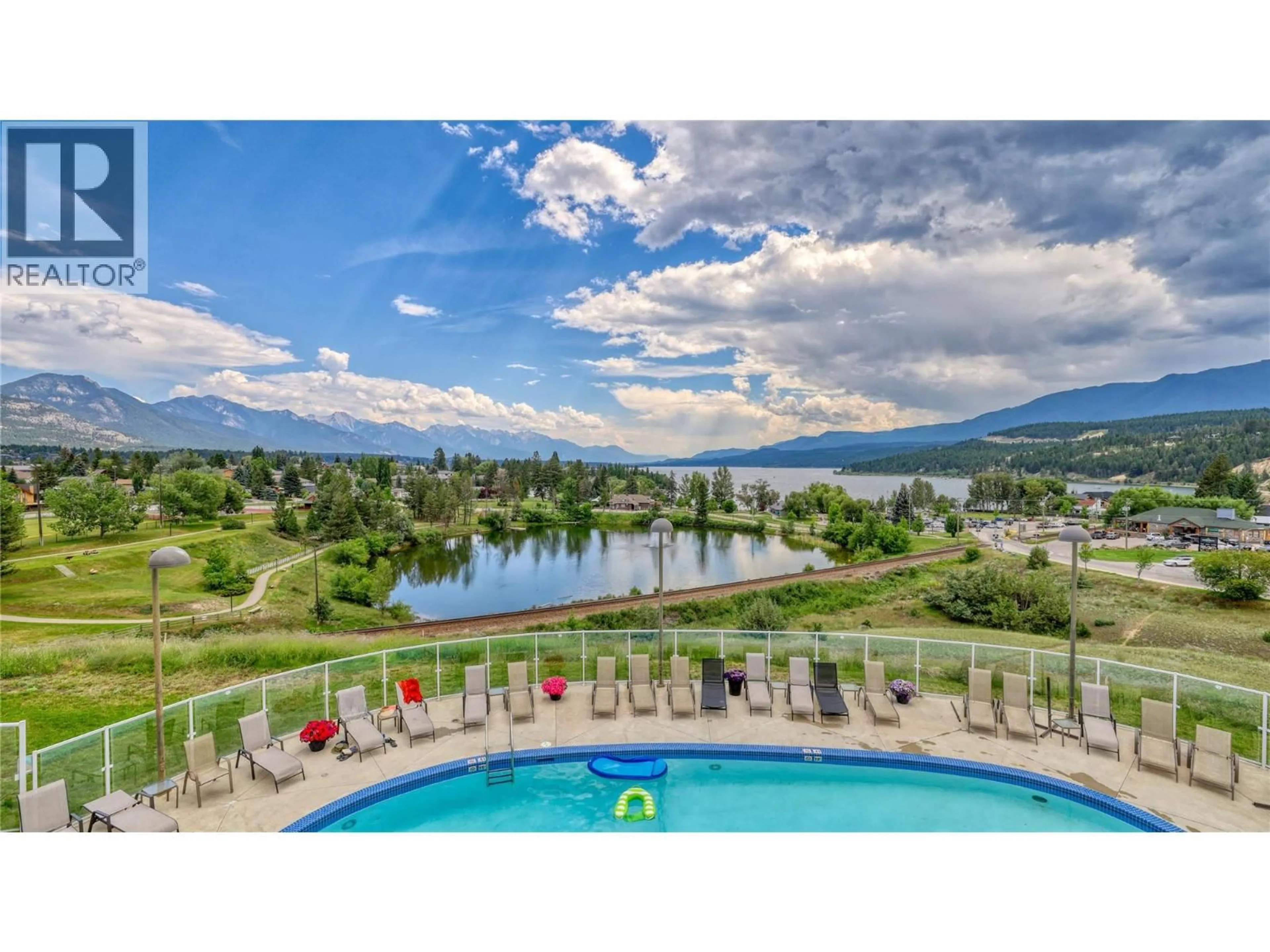 Pool for 111H - 701 14A CRESCENT, Invermere British Columbia V0A1K0