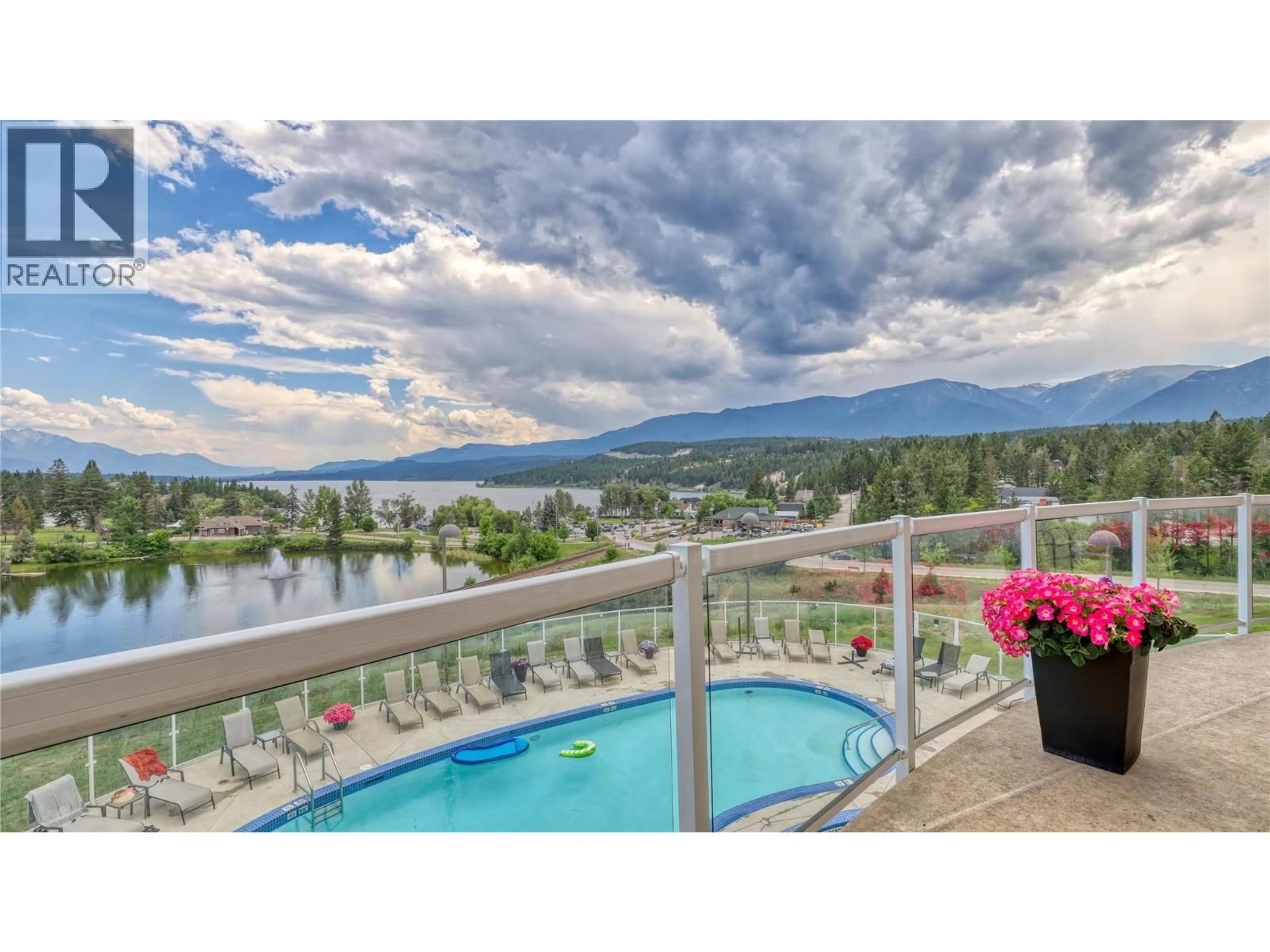Pool for 111H - 701 14A CRESCENT, Invermere British Columbia V0A1K0