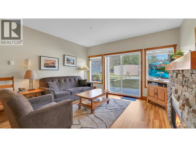 111H - 701 14A CRESCENT, Invermere 5
