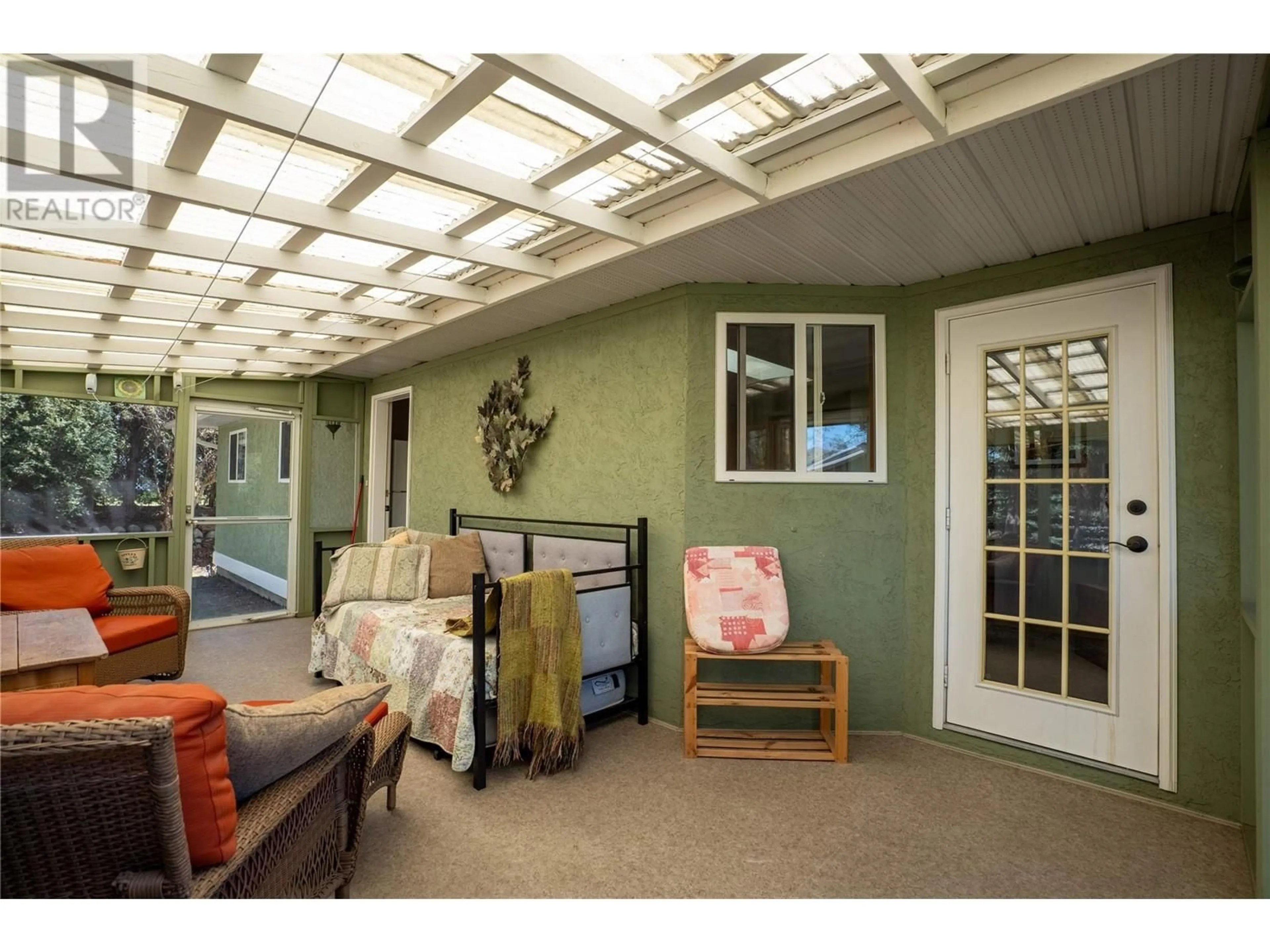 Unknown for 101 MCGOWAN ROAD, Oliver British Columbia V0H1T2