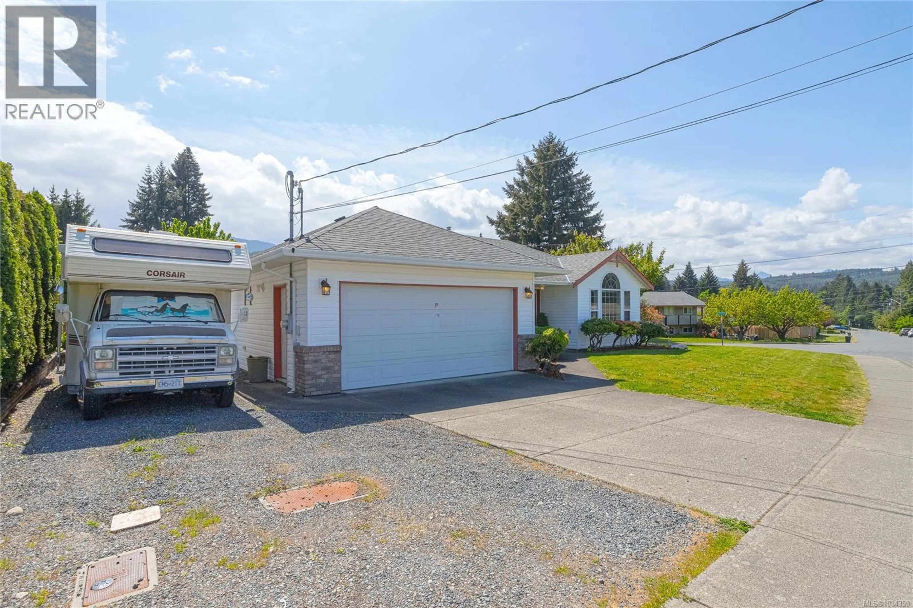 A pic from outside/outdoor area/front of a property/back of a property/a pic from drone, street for 1148 CLOKE ROAD, Ladysmith British Columbia V9G1P8