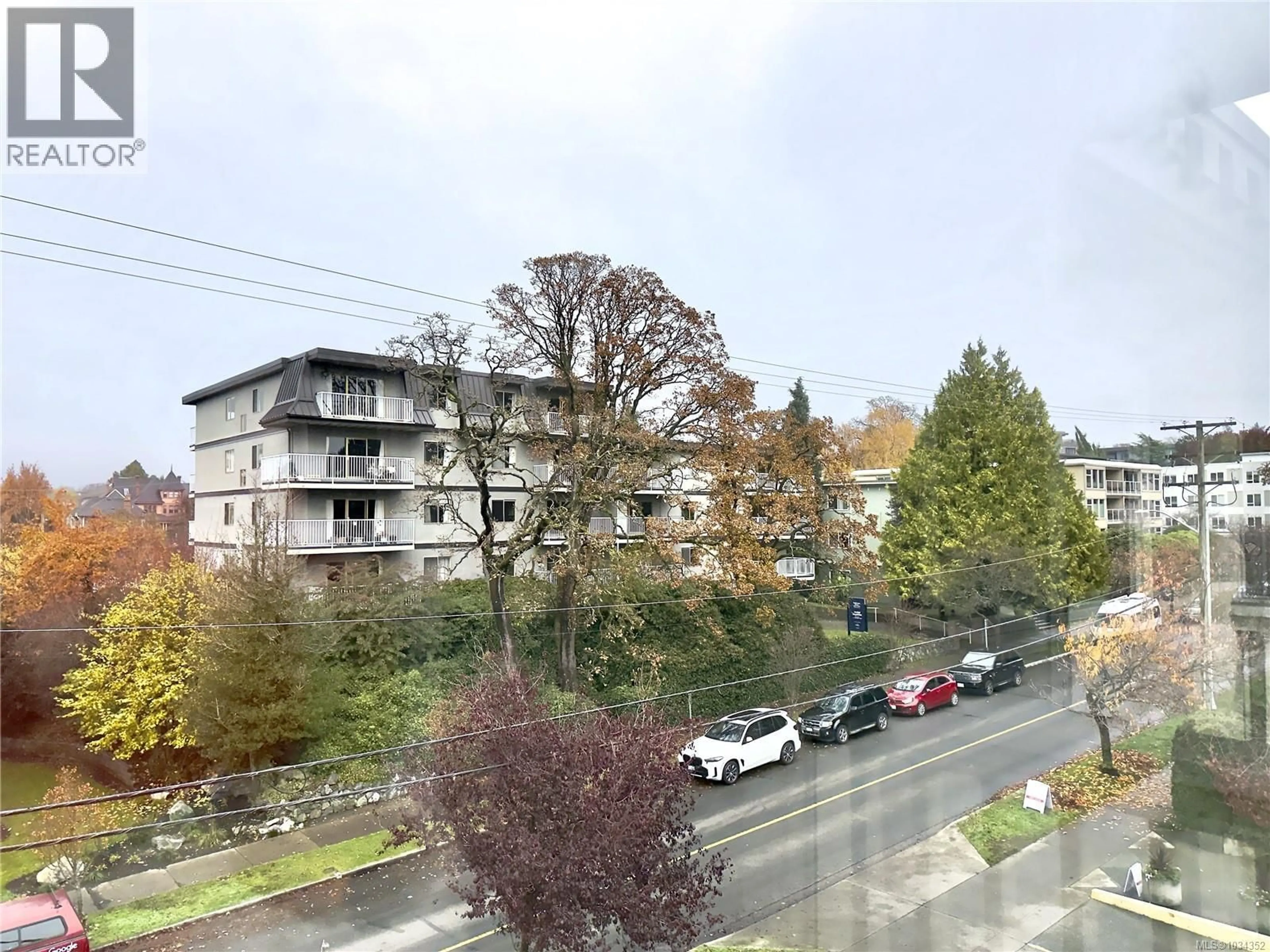 Unknown for 403 - 1115 ROCKLAND AVENUE, Victoria British Columbia V8V3H8