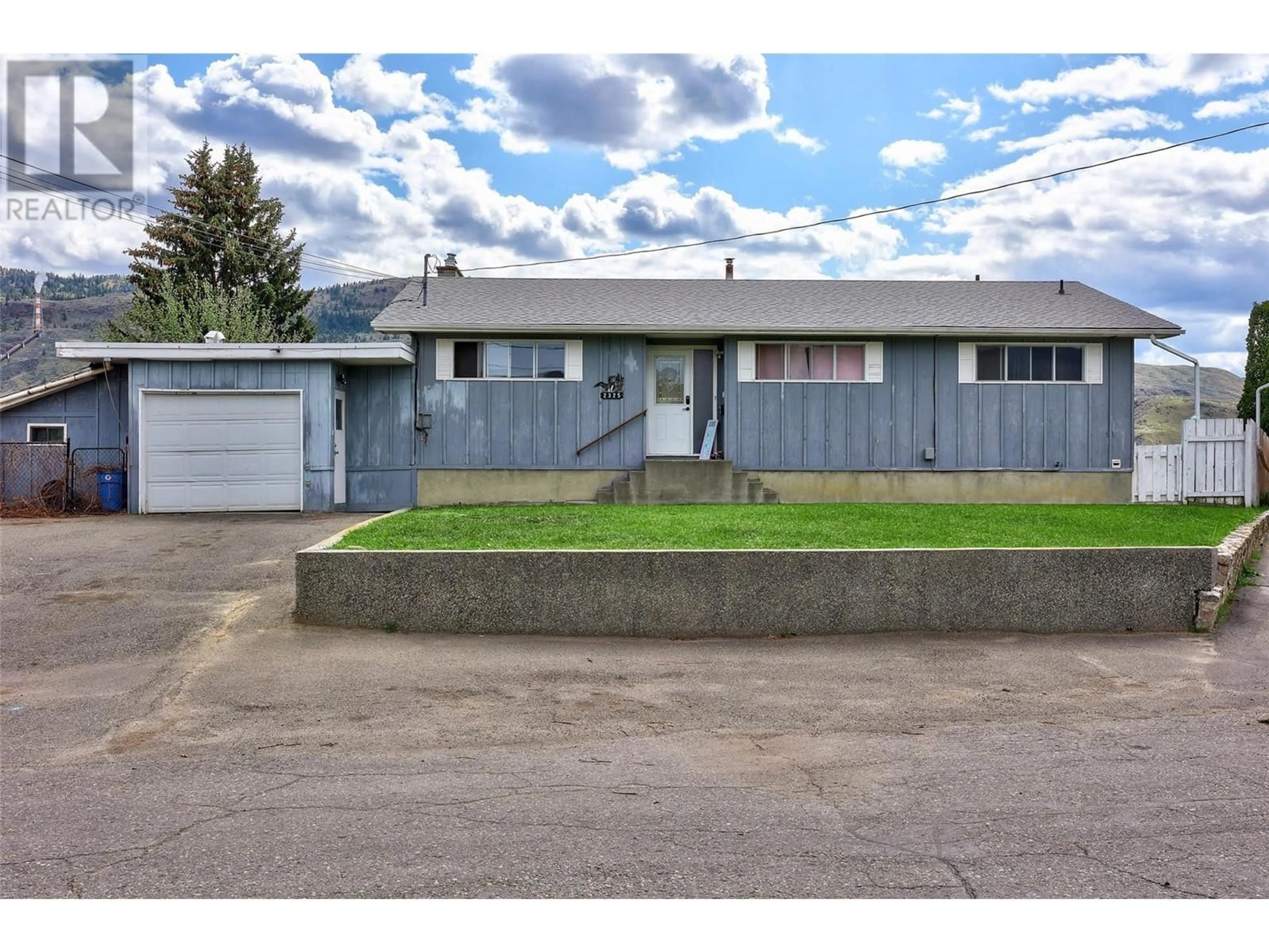 Unknown for 2325 DOWNIE PLACE, Kamloops British Columbia V2B4J7