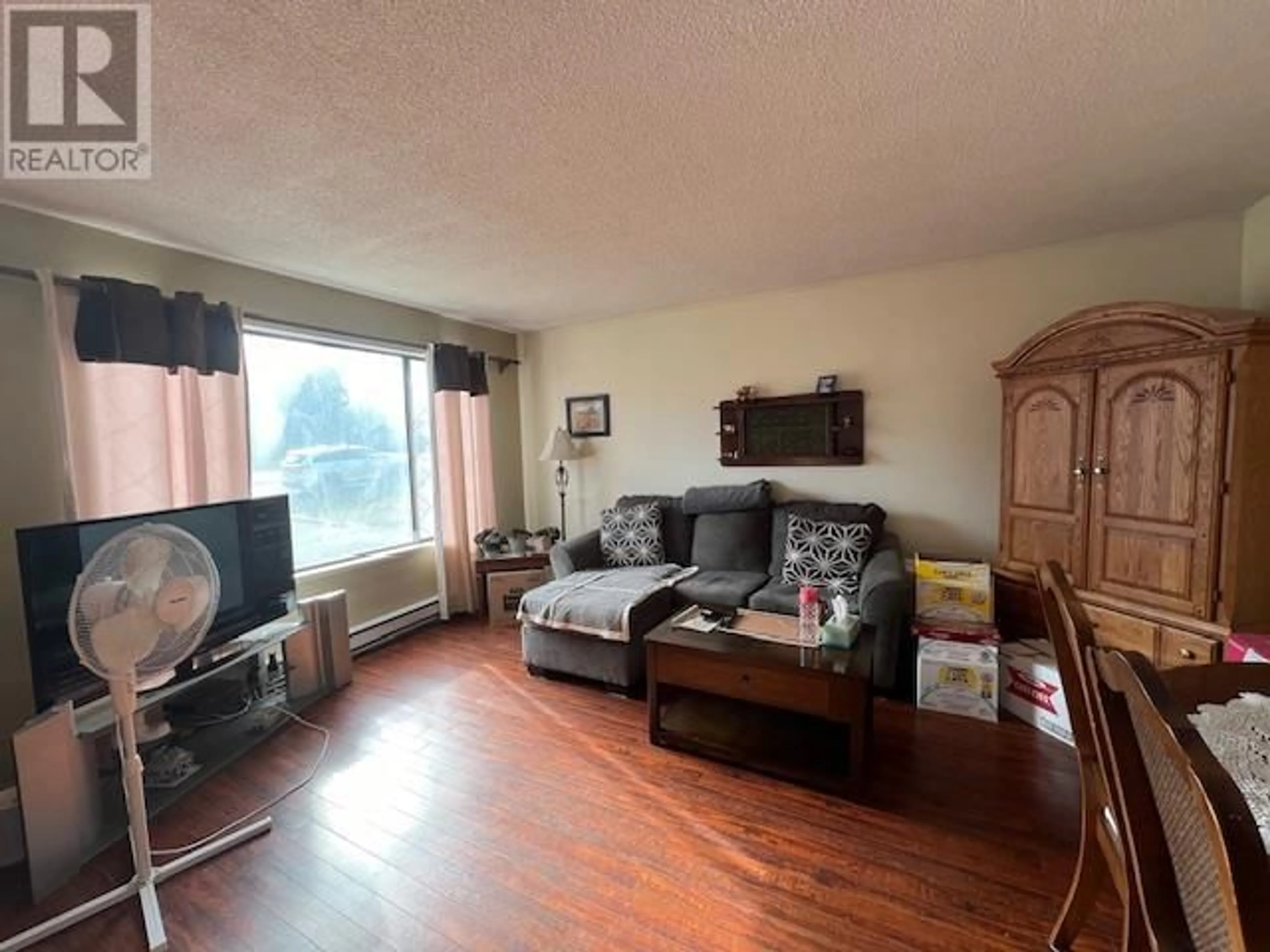 Living room with furniture, unknown for 8016 97TH STREET, Osoyoos British Columbia V0H1V2