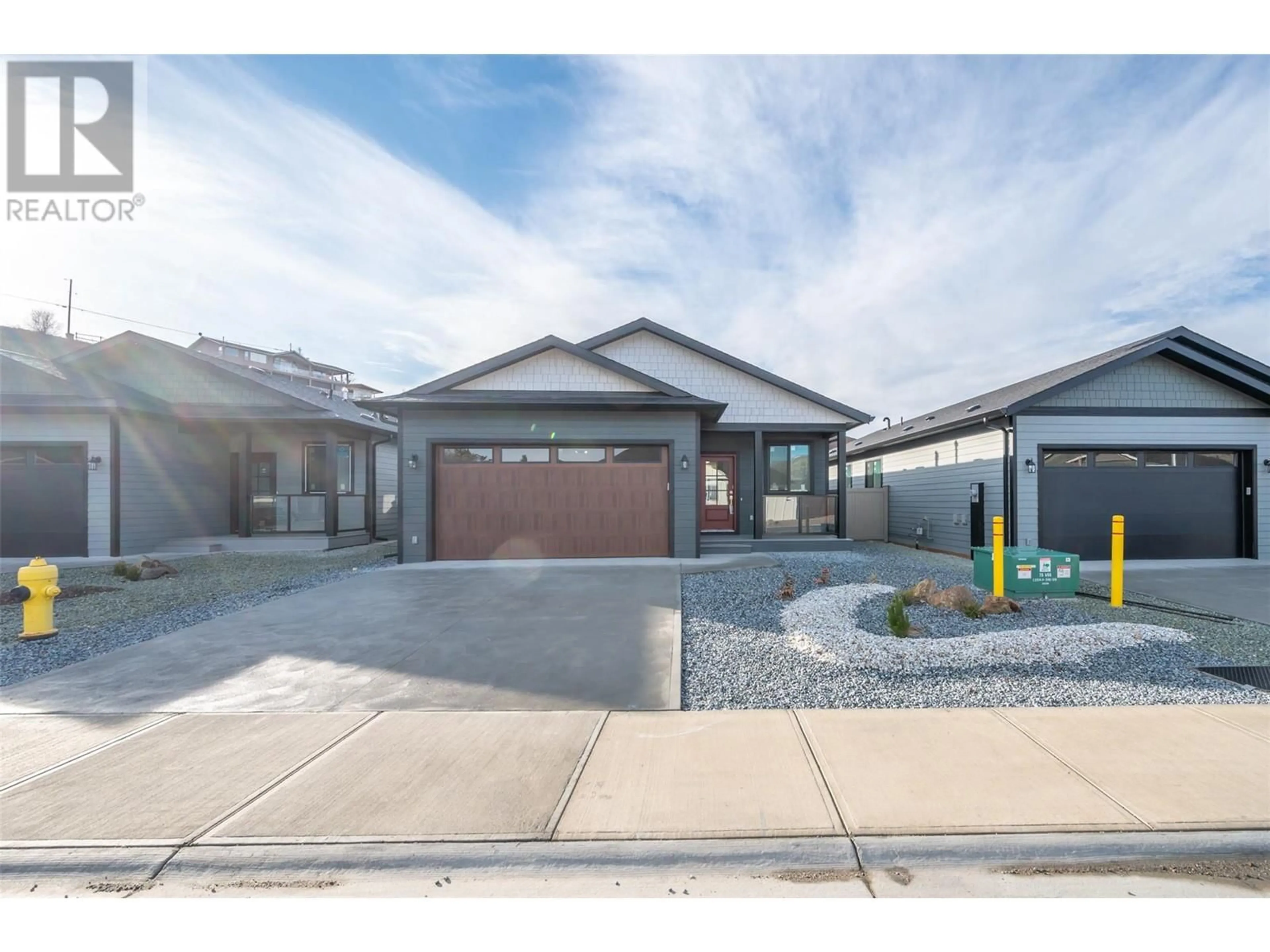 Unknown for 243 BENTGRASS AVENUE, Oliver British Columbia V0H1T3