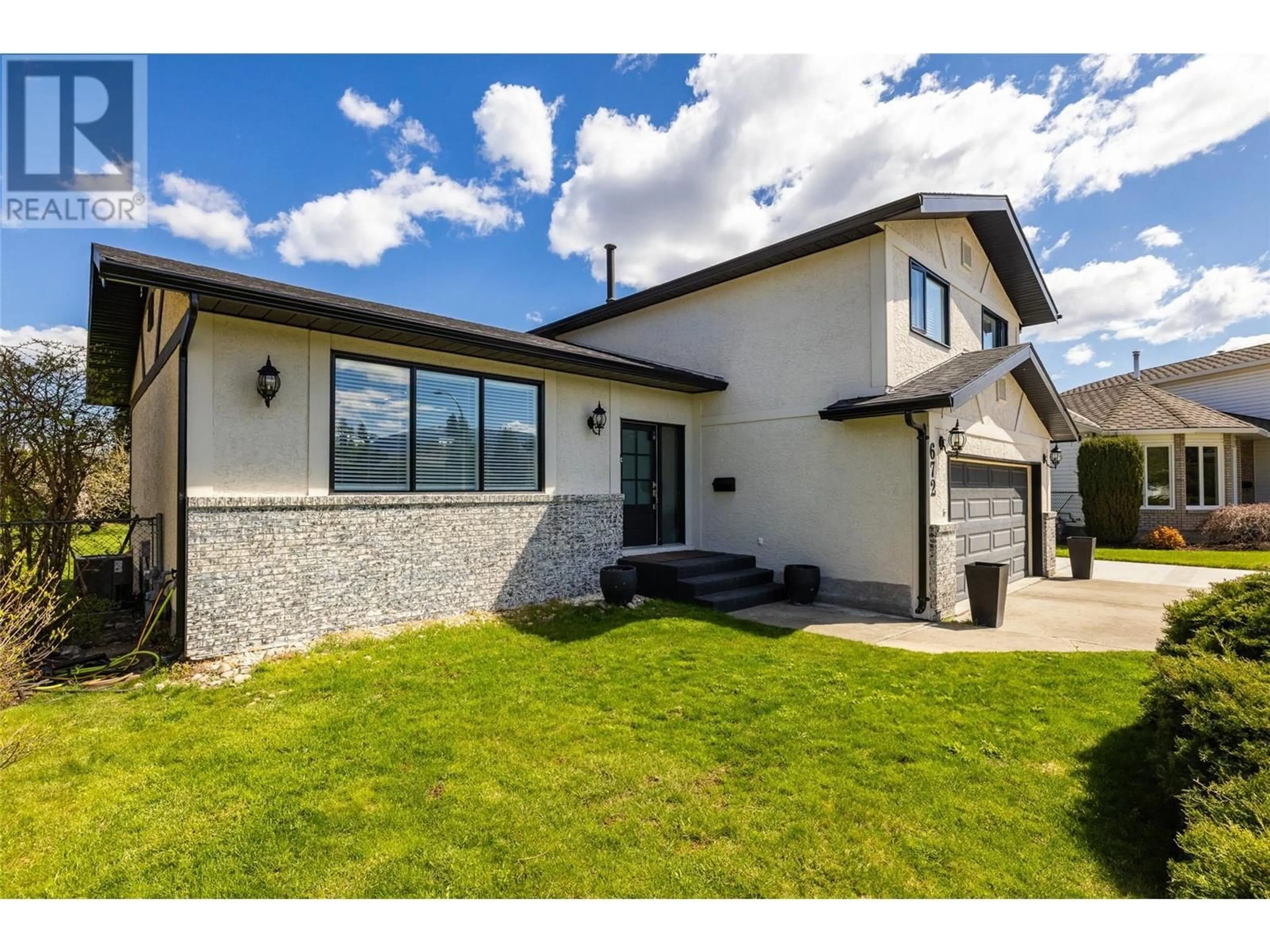 Unknown for 672 GREENE ROAD, Kelowna British Columbia V1W1B8