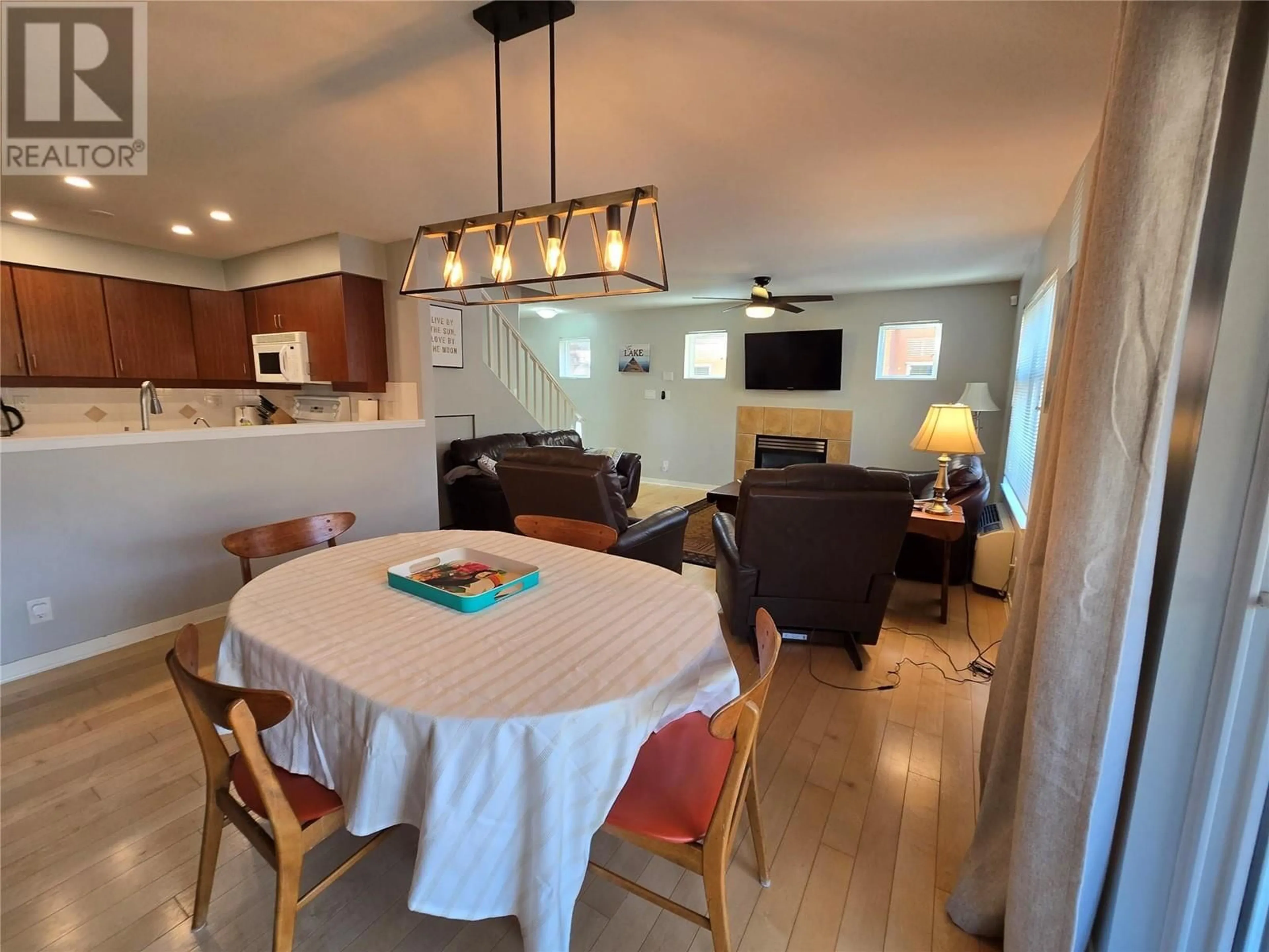 Open concept kitchen, wood/laminate floor for 19 - 7600 COTTONWOOD DRIVE, Osoyoos British Columbia V0H1V3