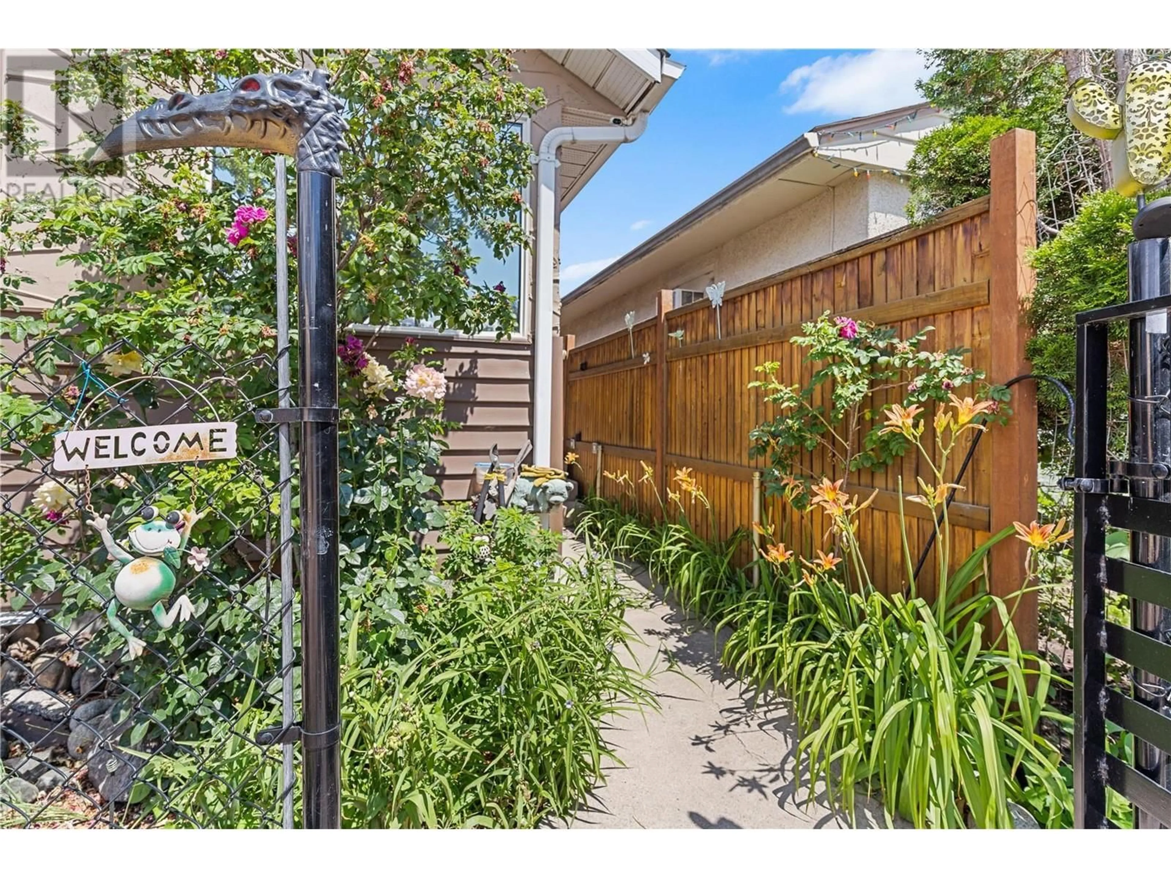 Unknown for 731 REVELSTOKE AVENUE, Penticton British Columbia V2A2J1