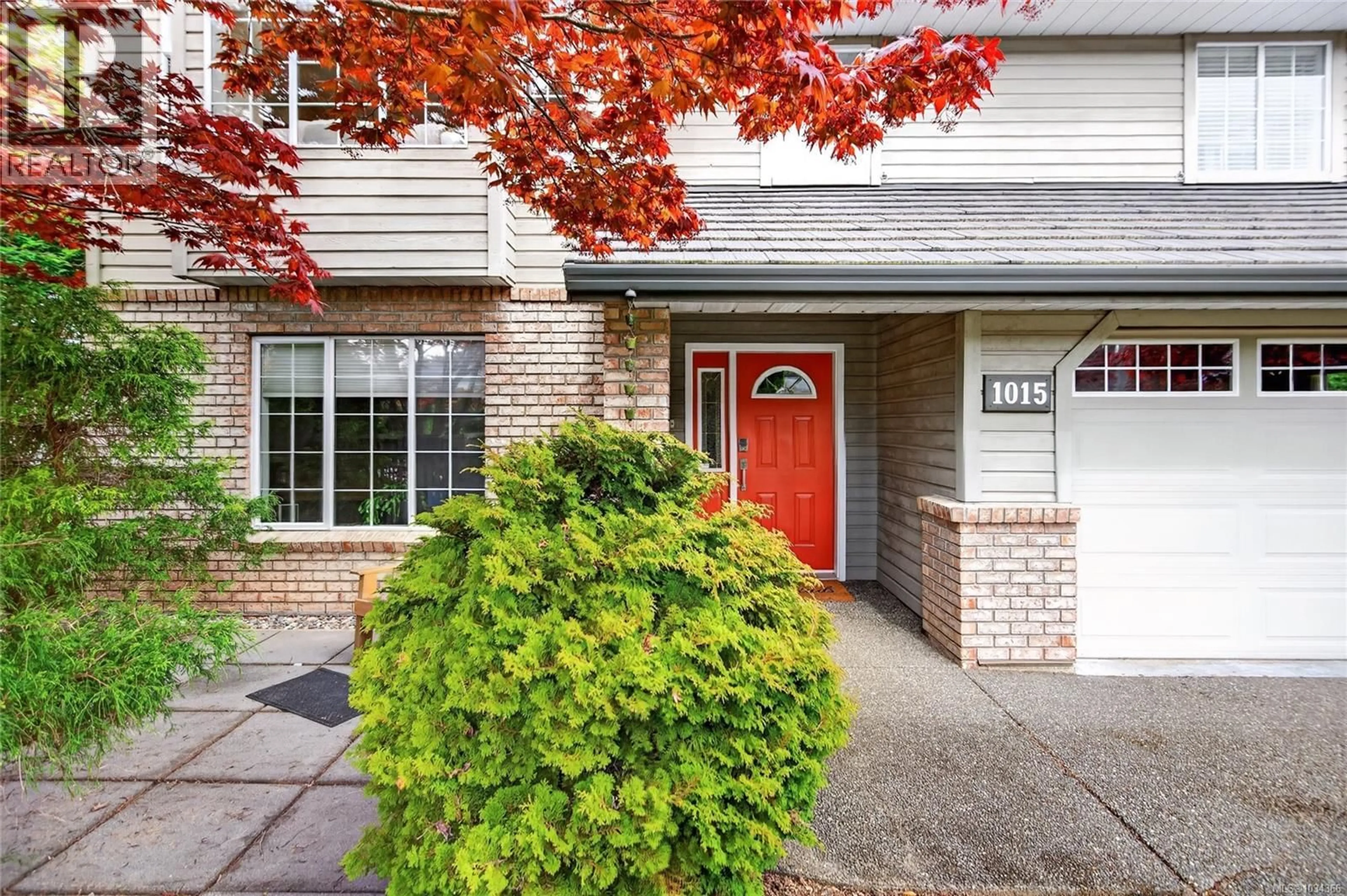 Home with brick exterior material, street for 1015 KINGSLEY CRESCENT, Comox British Columbia V9M3R7