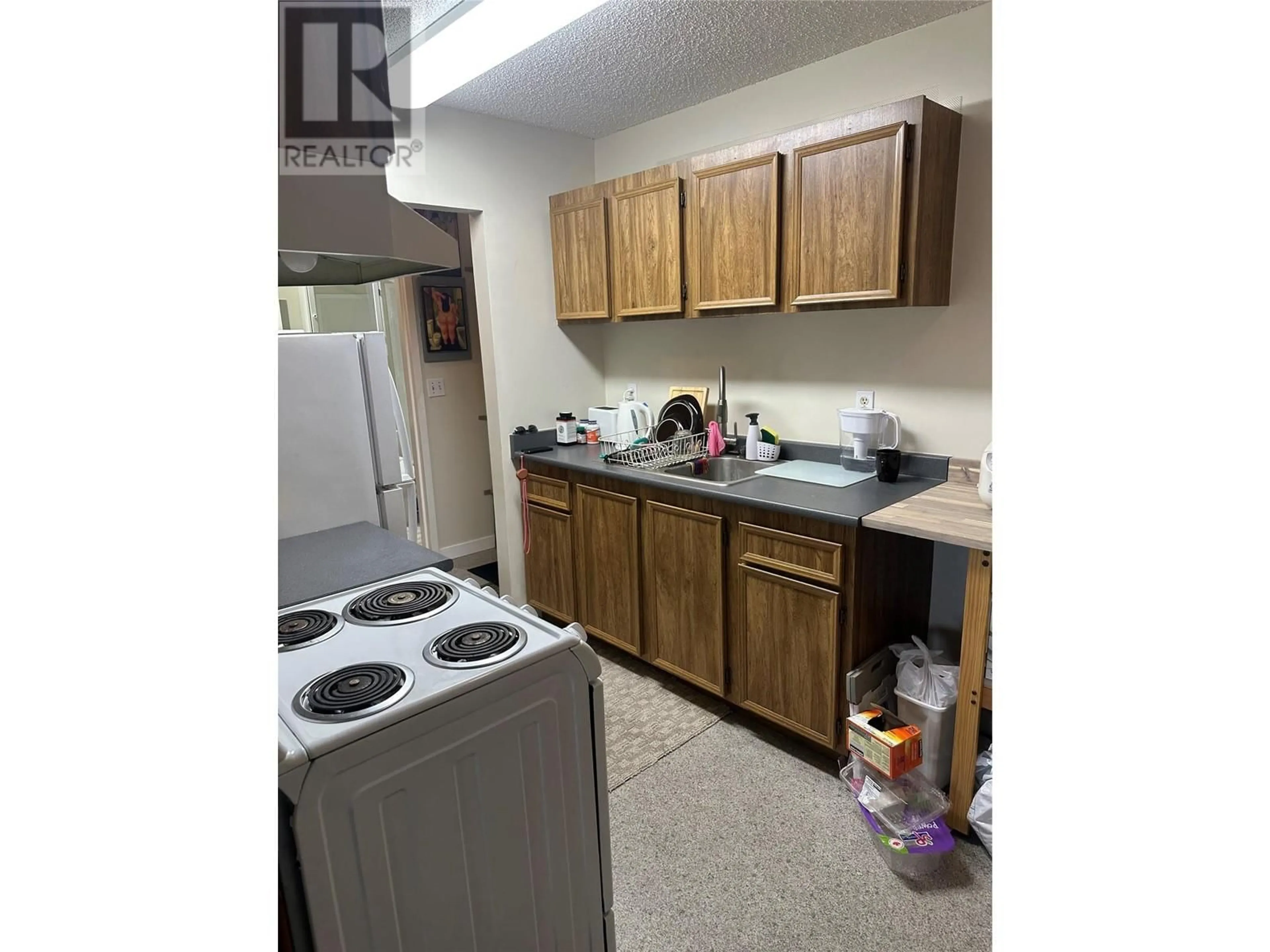Standard kitchen, unknown for 309 - 280 ALDER DRIVE, Logan Lake British Columbia V0K1W0