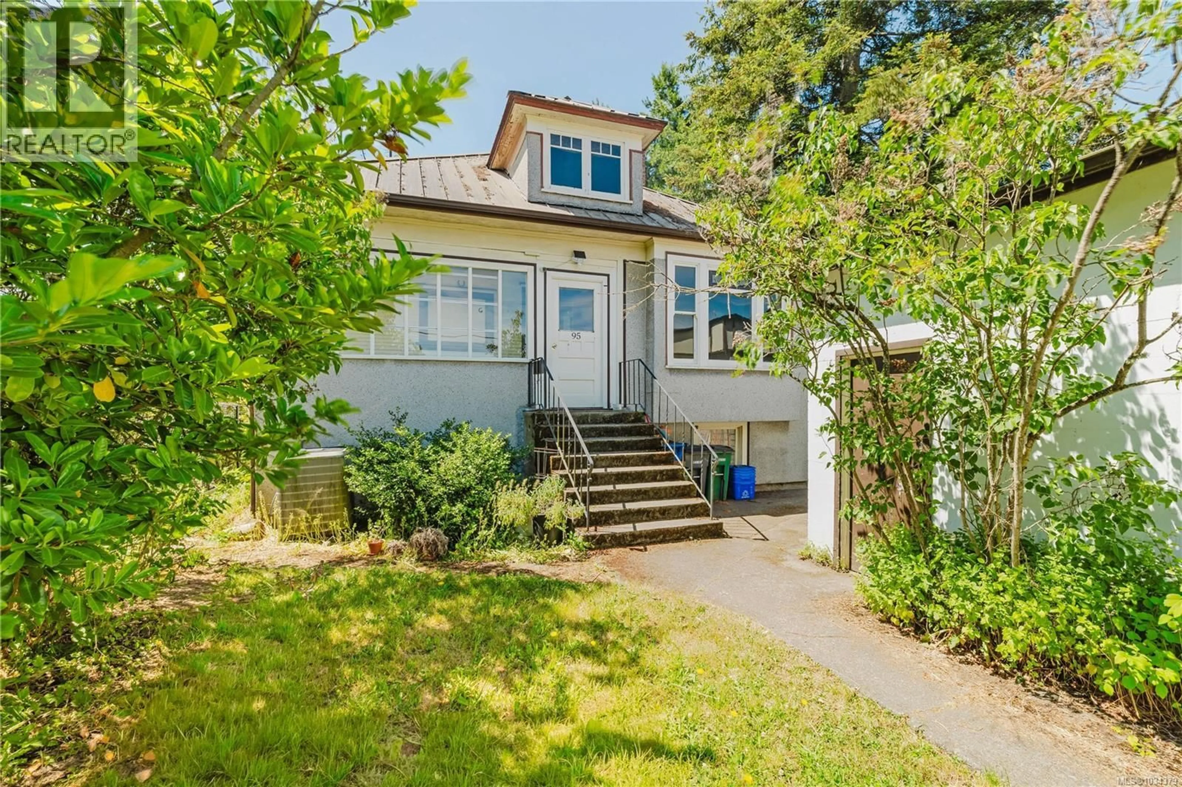 Unknown for 95 SIMS AVENUE, Saanich British Columbia V8Z1J9