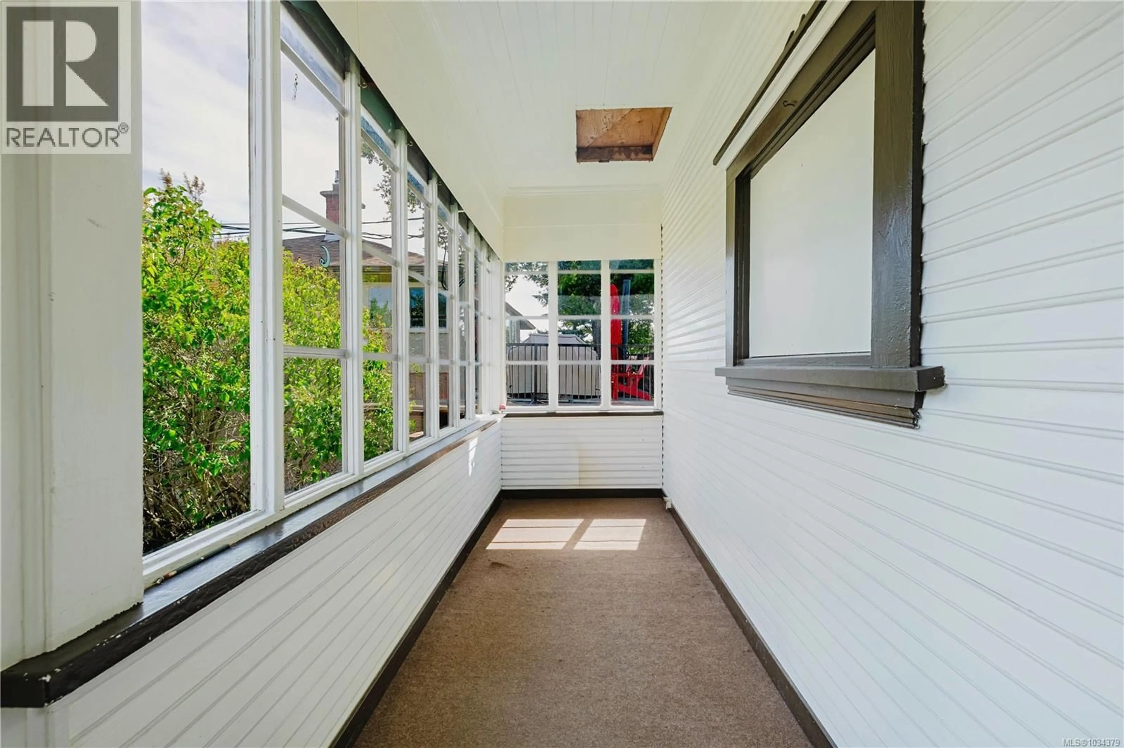 Unknown for 95 SIMS AVENUE, Saanich British Columbia V8Z1J9