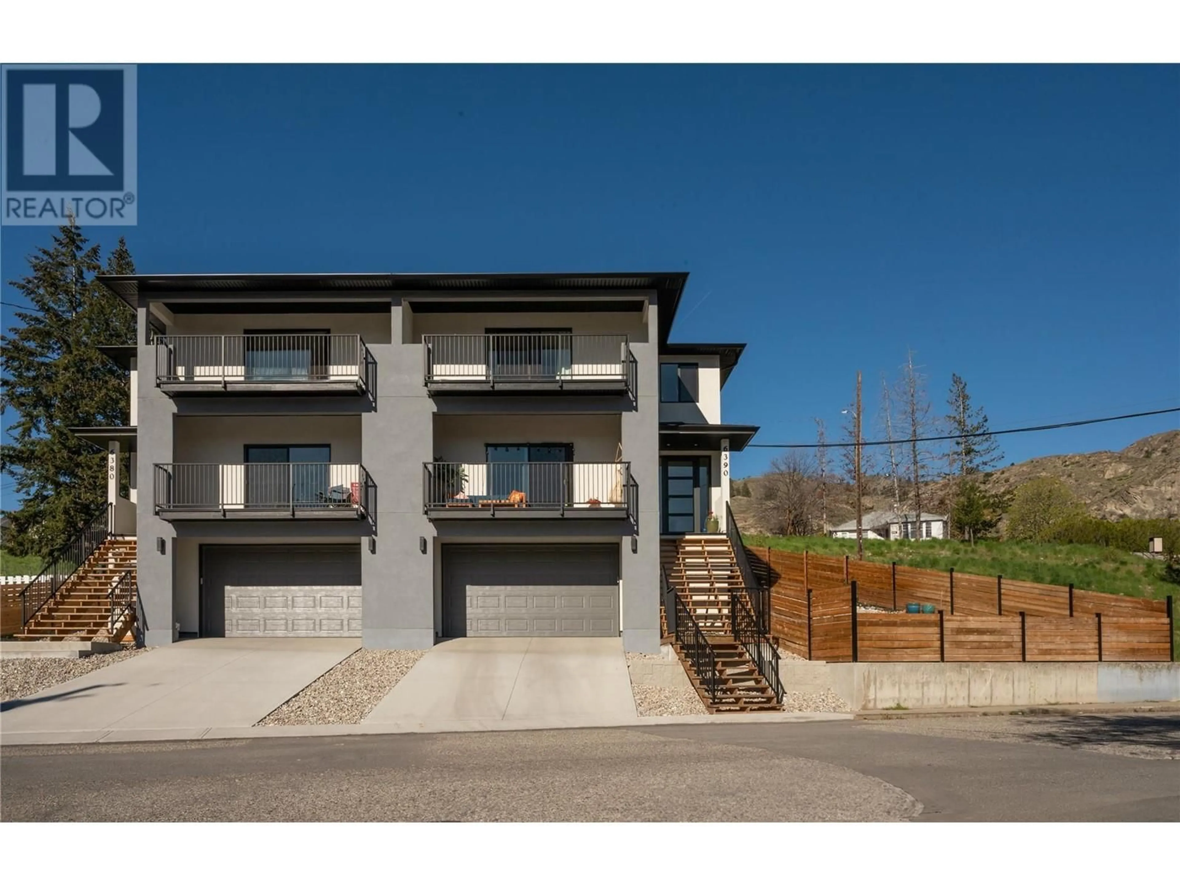 A pic from outside/outdoor area/front of a property/back of a property/a pic from drone, street for 6390 OKANAGAN STREET, Oliver British Columbia V0H1T0