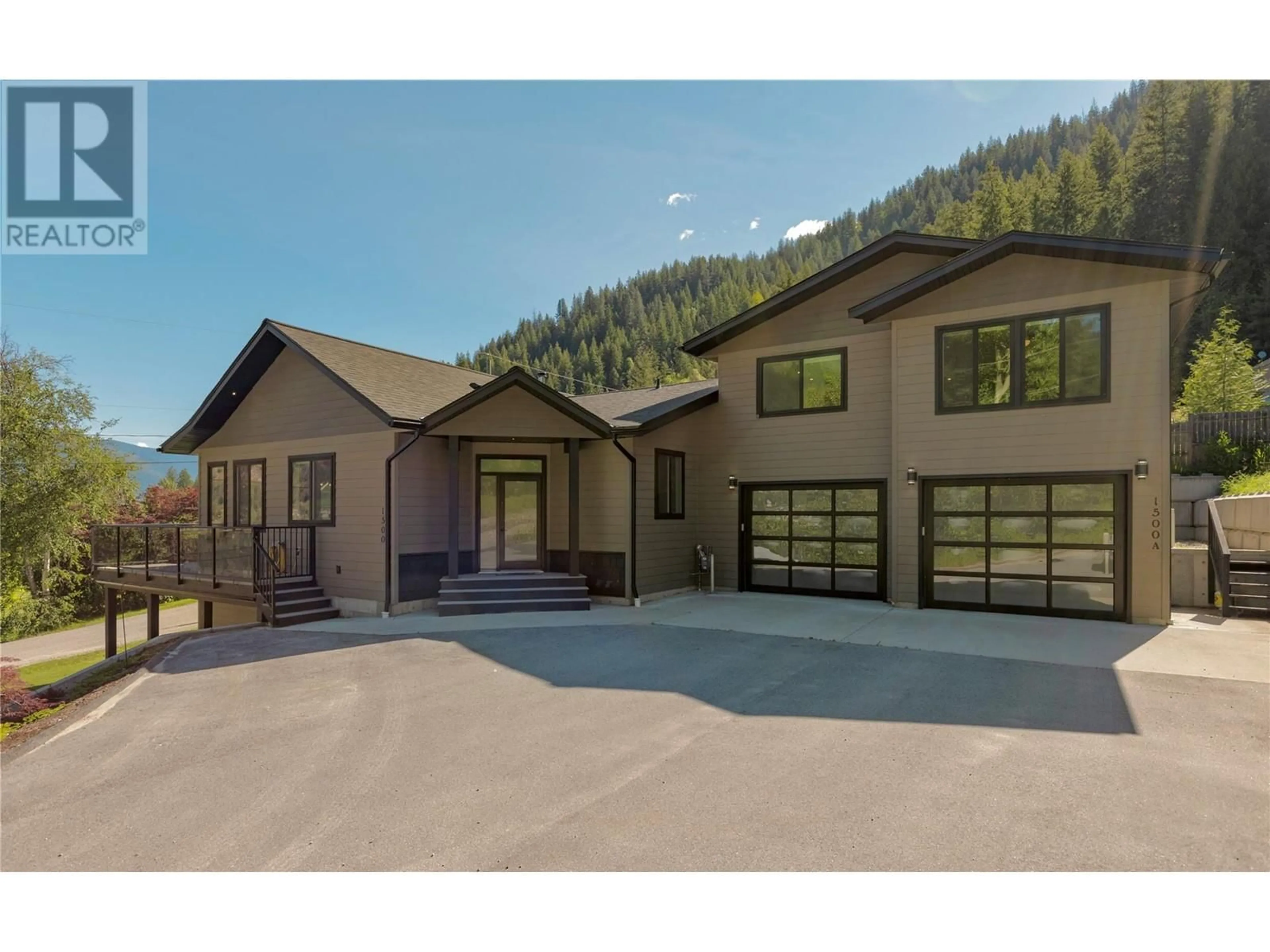 Unknown for 1500 HOLLAND STREET, Nelson British Columbia V1L3E2