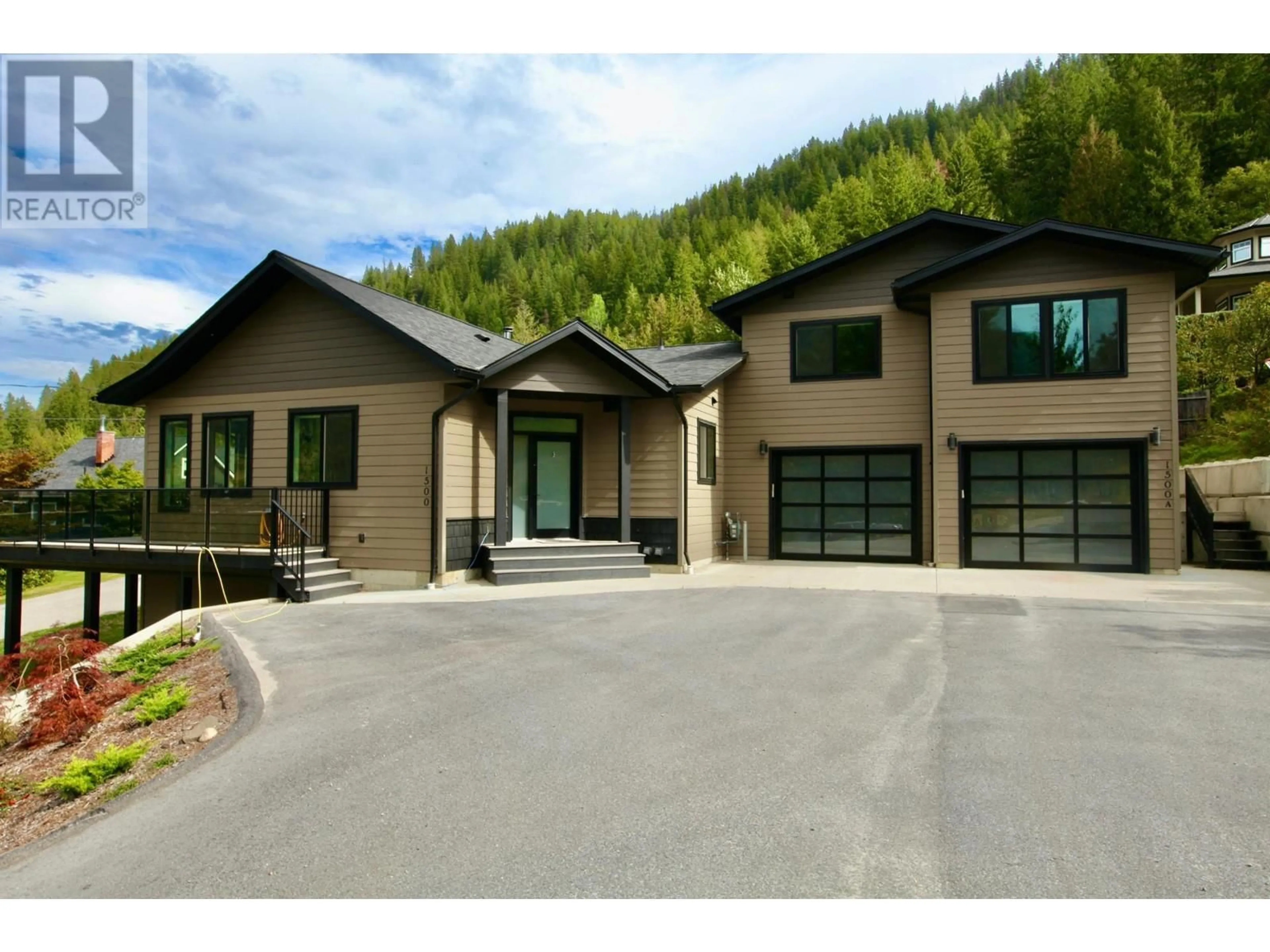 Unknown for 1500 HOLLAND STREET, Nelson British Columbia V1L3E2