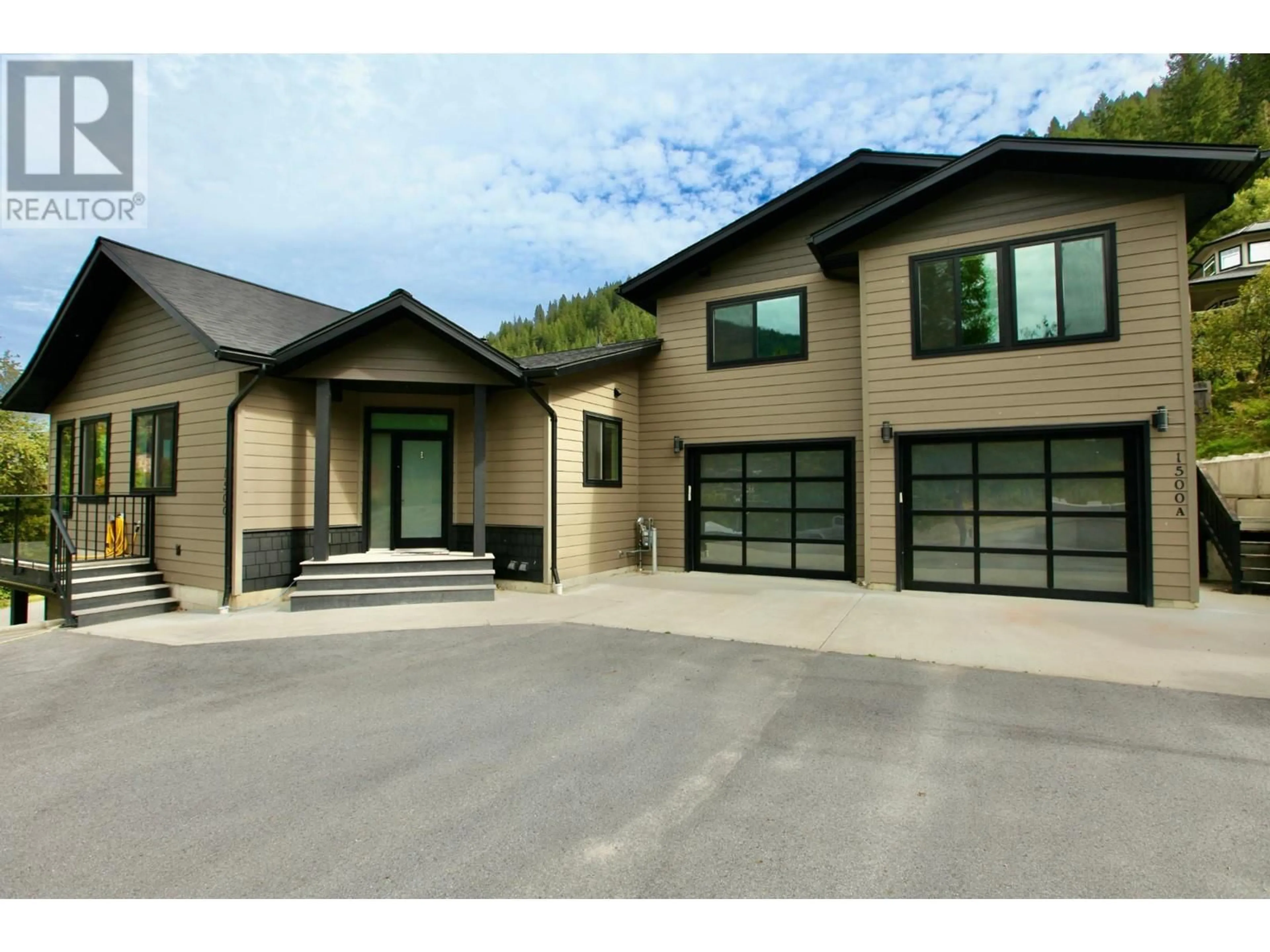 Unknown for 1500 HOLLAND STREET, Nelson British Columbia V1L3E2