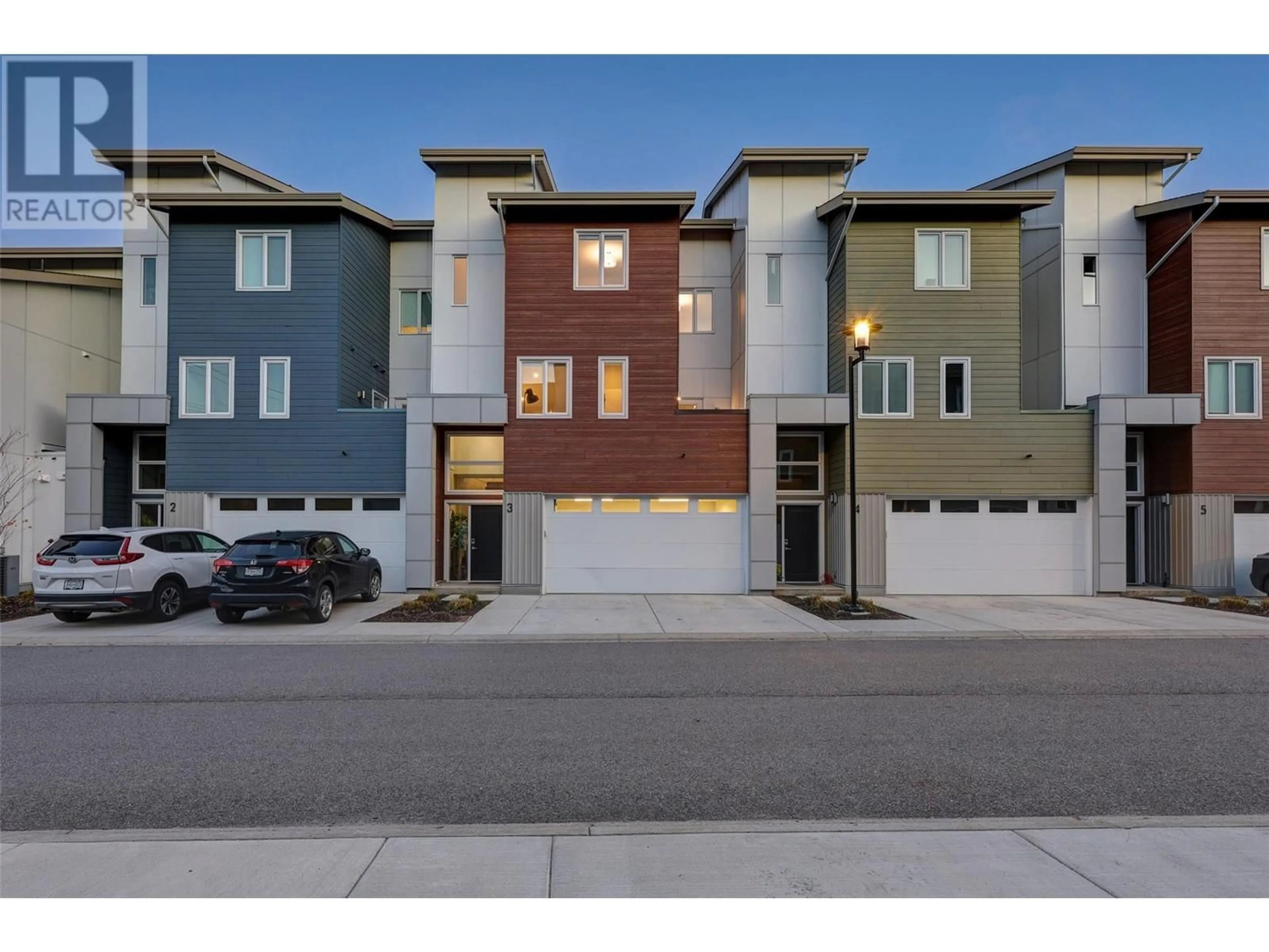 Unknown for 3 - 3719 WOODSDALE ROAD, Lake Country British Columbia V4V1X2