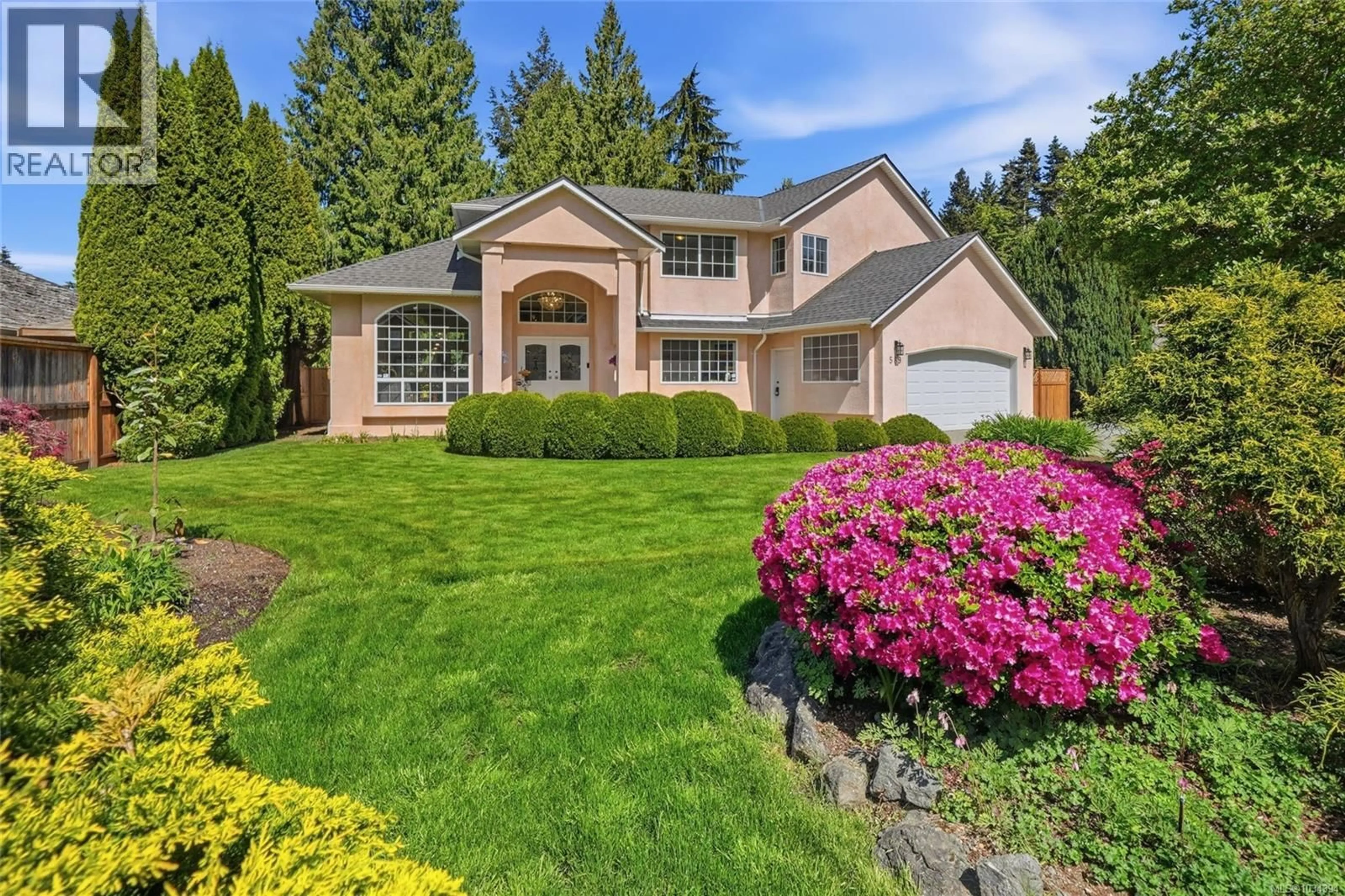 Home with vinyl exterior material, unknown for 589 BELYEA ROAD, Qualicum Beach British Columbia V9K1H3